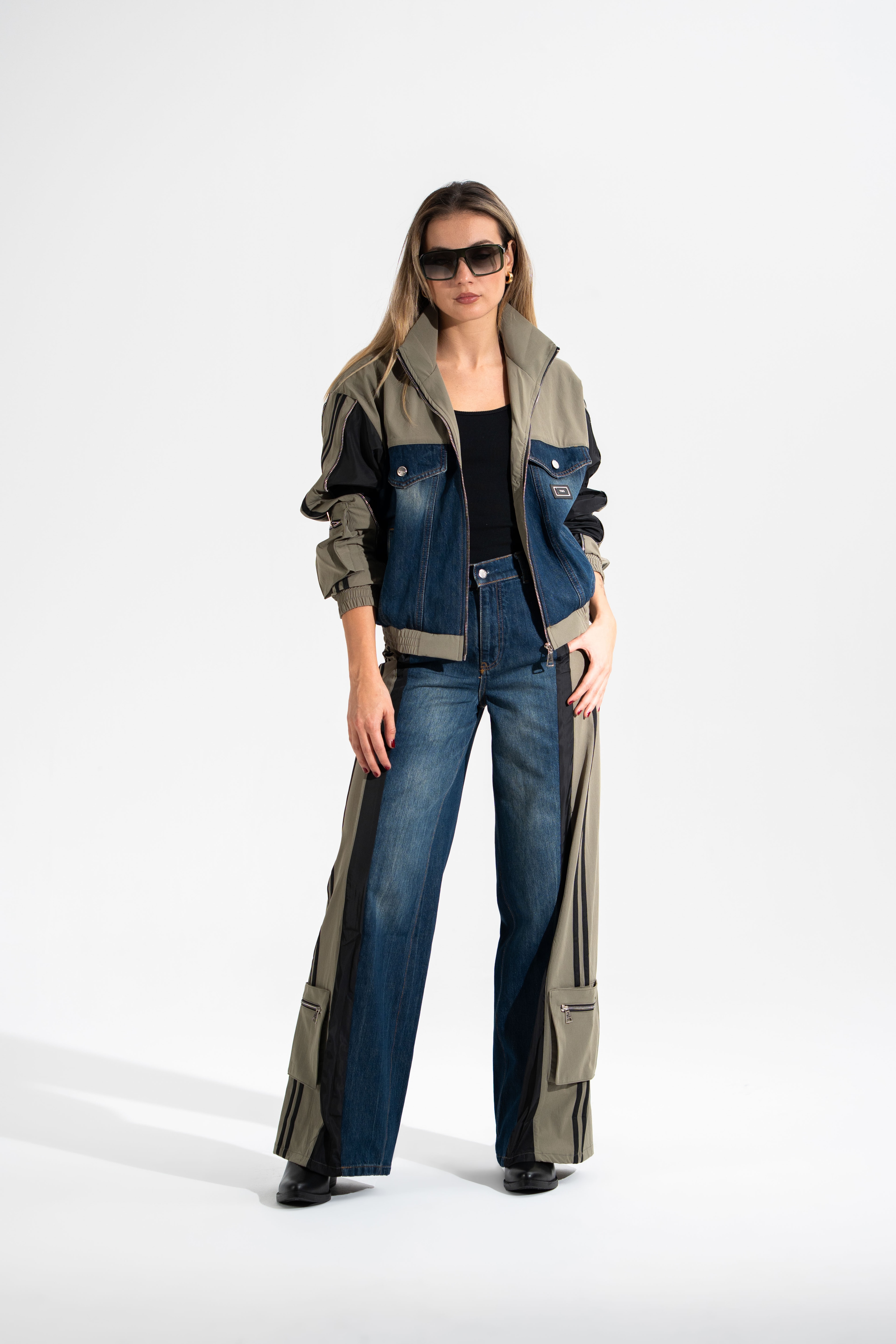 Tasarım,Kot Ve Paraşüt Detaylı Takım