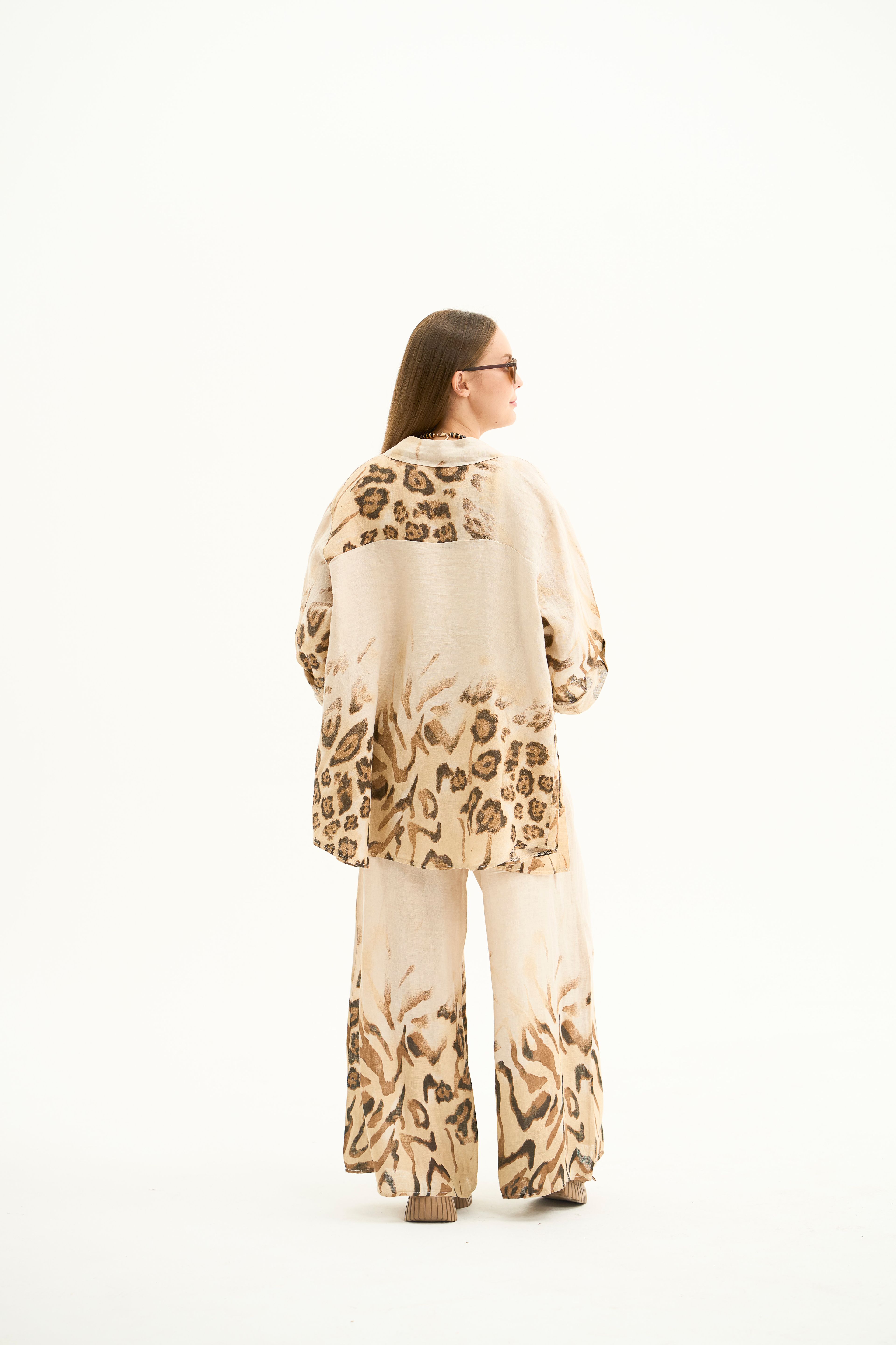 İtalyan,Ham Keten,Leopar Desen Detaylı Takım