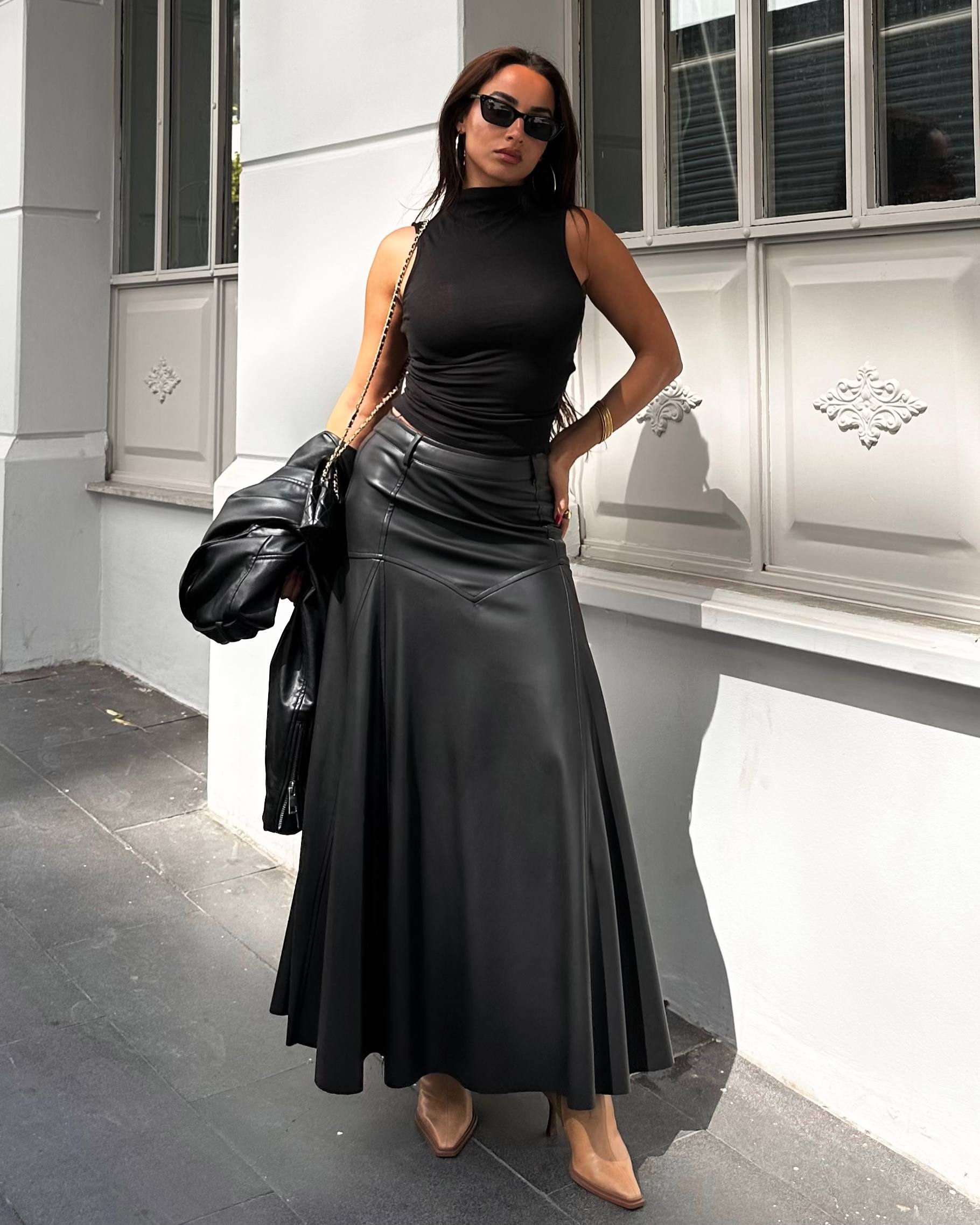 Parçalı,Korsajlı Deri Etek