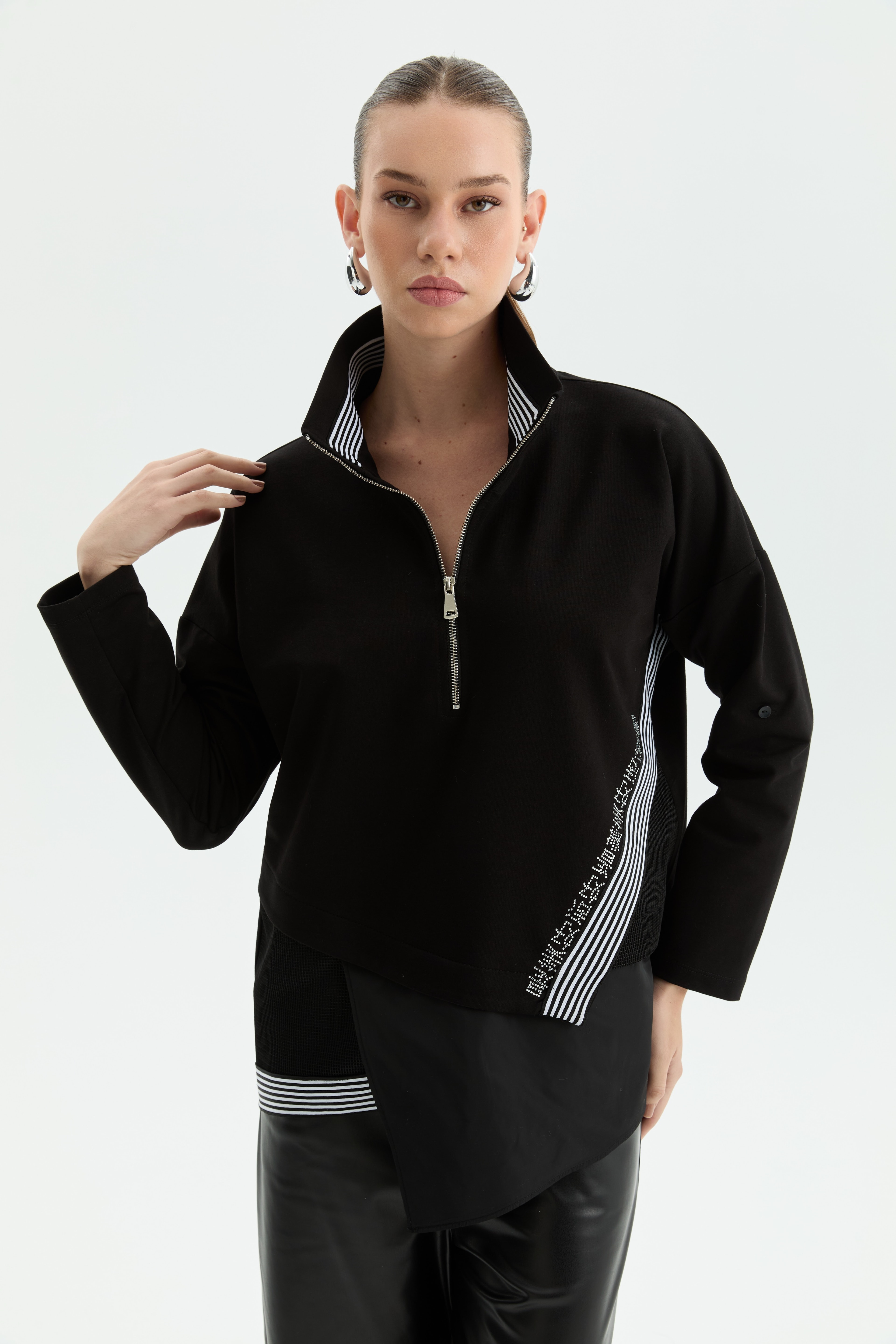 Tasarım,Paraşüt Detaylı,Fermuar Yakalı Sweet