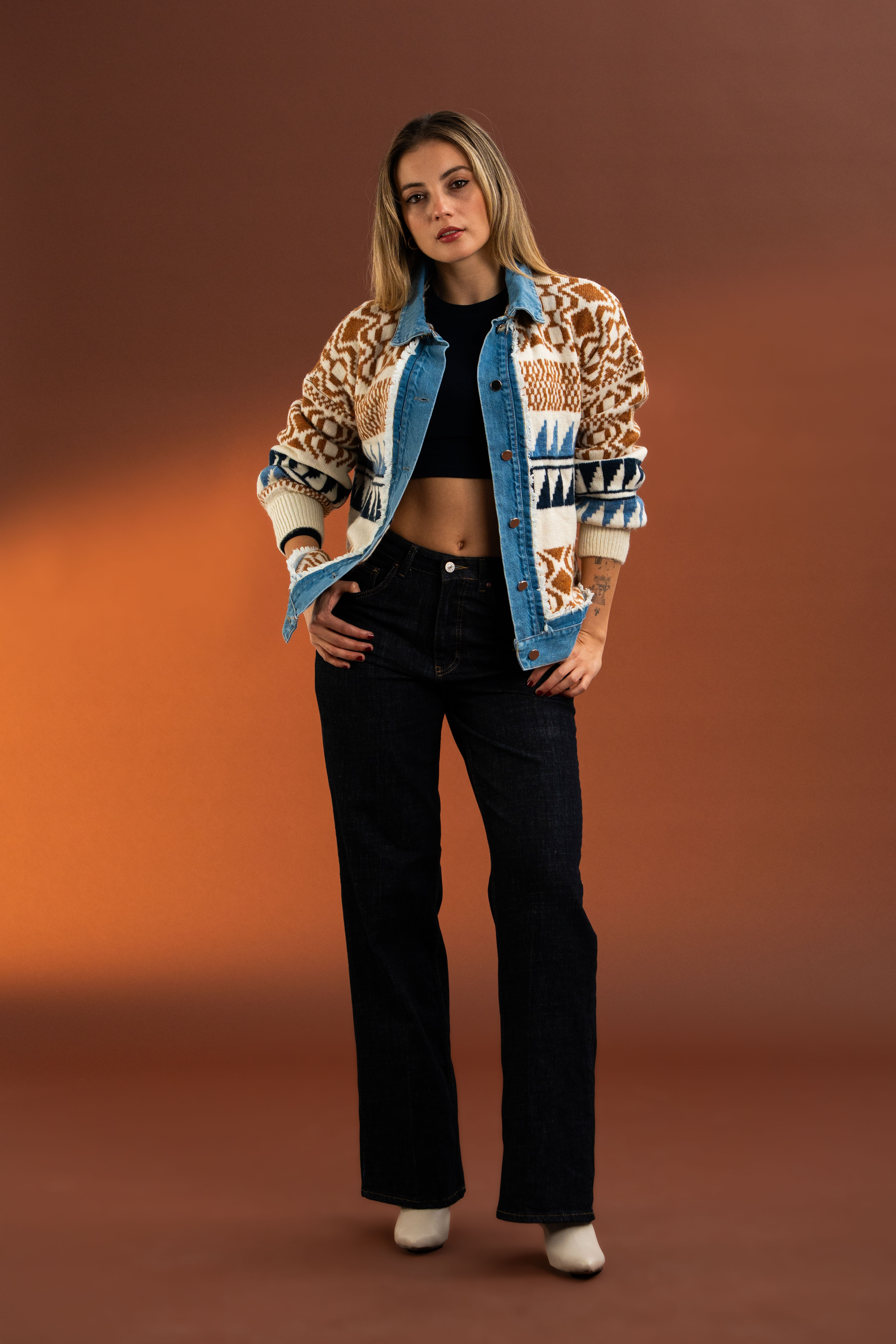 Kot Detaylı,Roi Hırka