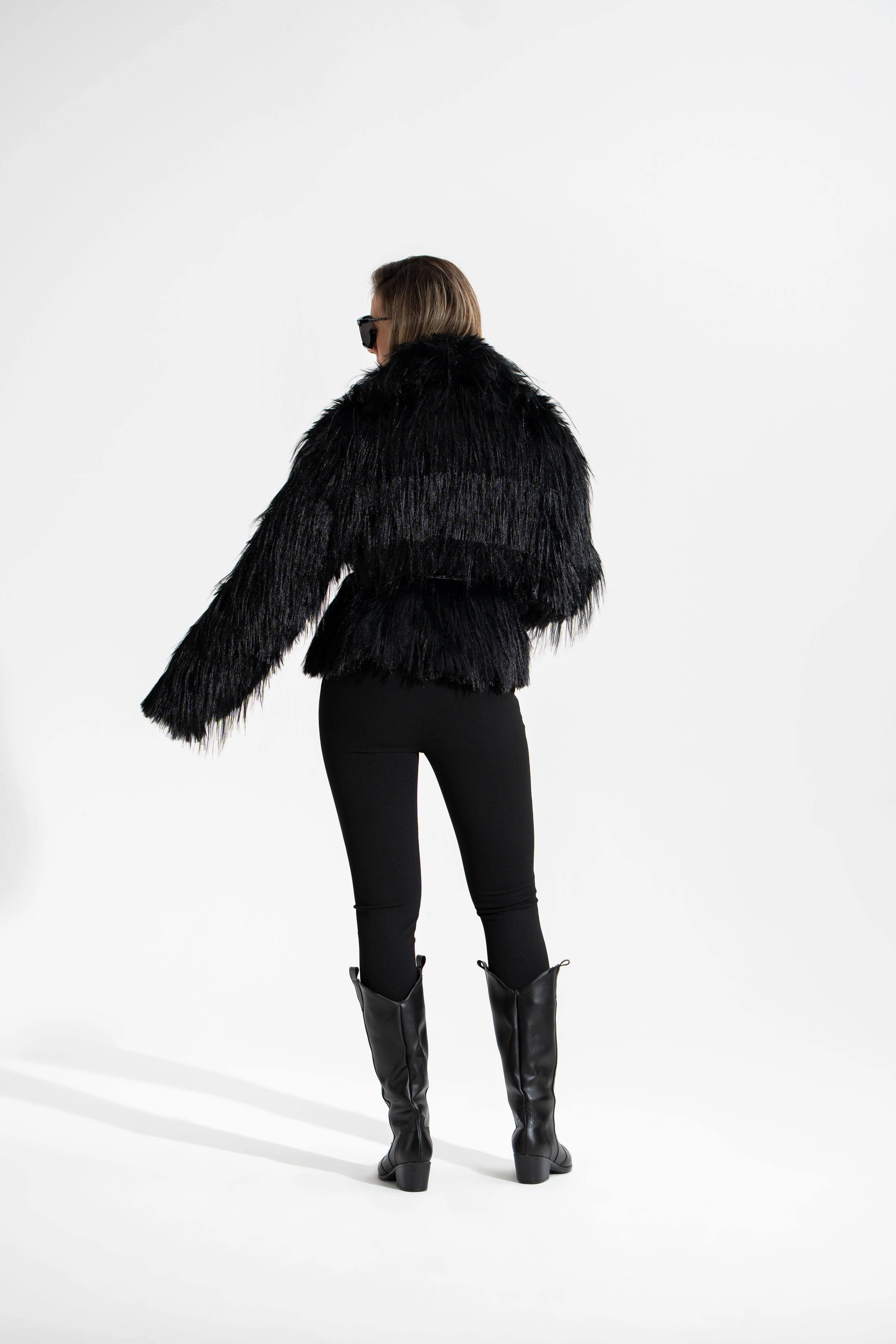 Deri Kuşaklı,Geniş Yaka , Premium Kürk-Siyah