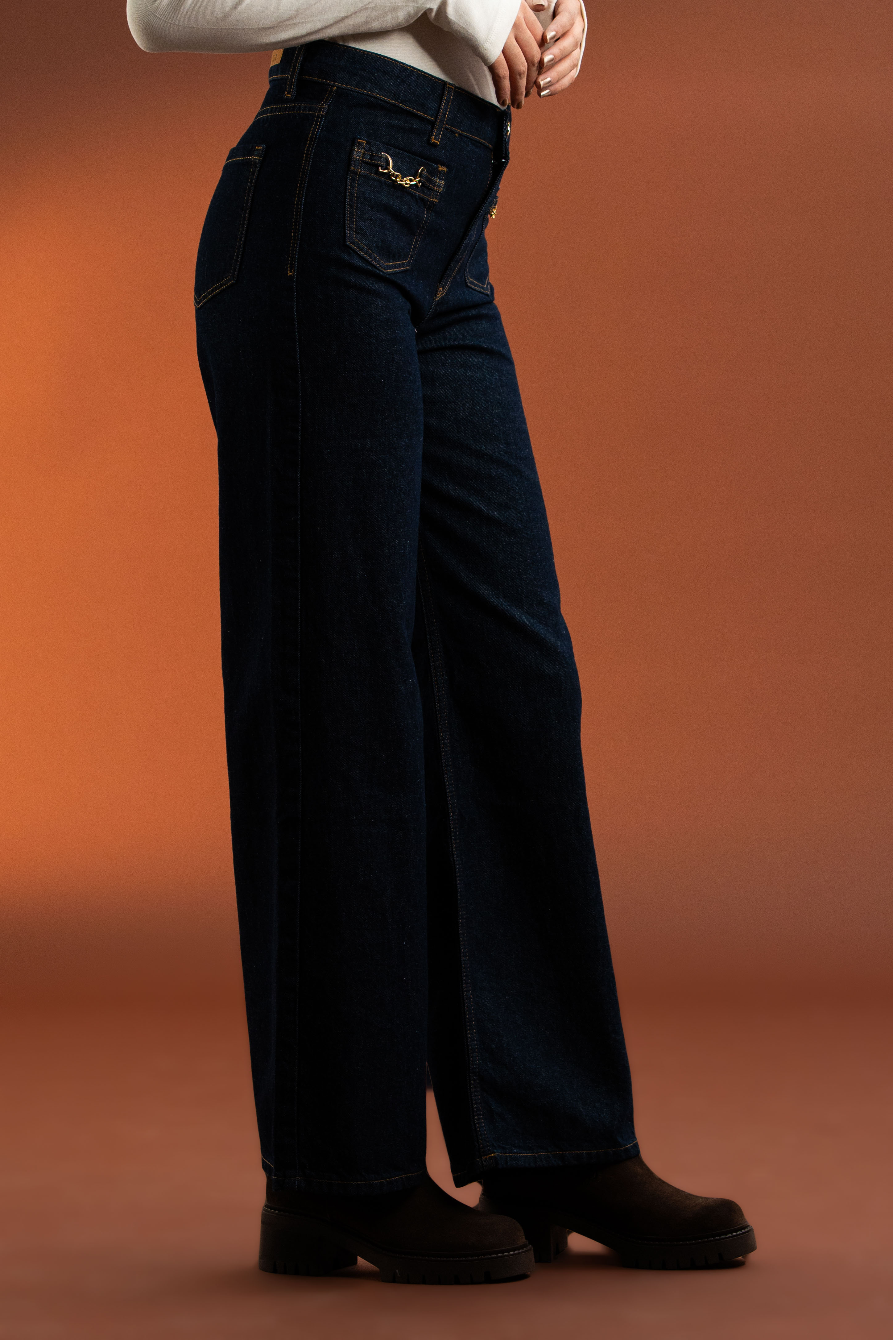 Ön Cep Aksesuar Detaylı,Koyu Lacivert Kot Pantolon