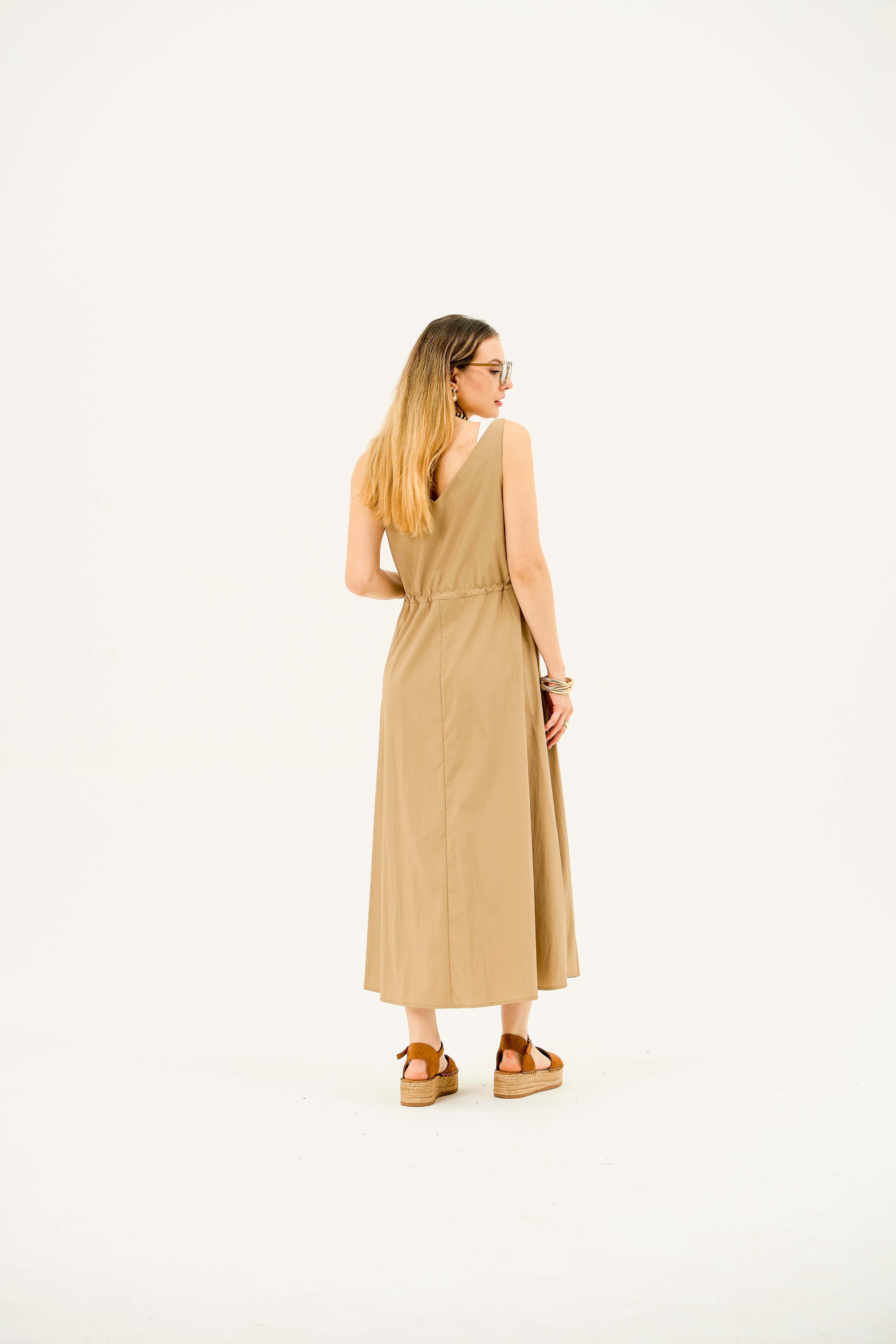 V Yakalı,Bel Kısmı Lastikli,Paraşüt Kumaş Elbise- Beige