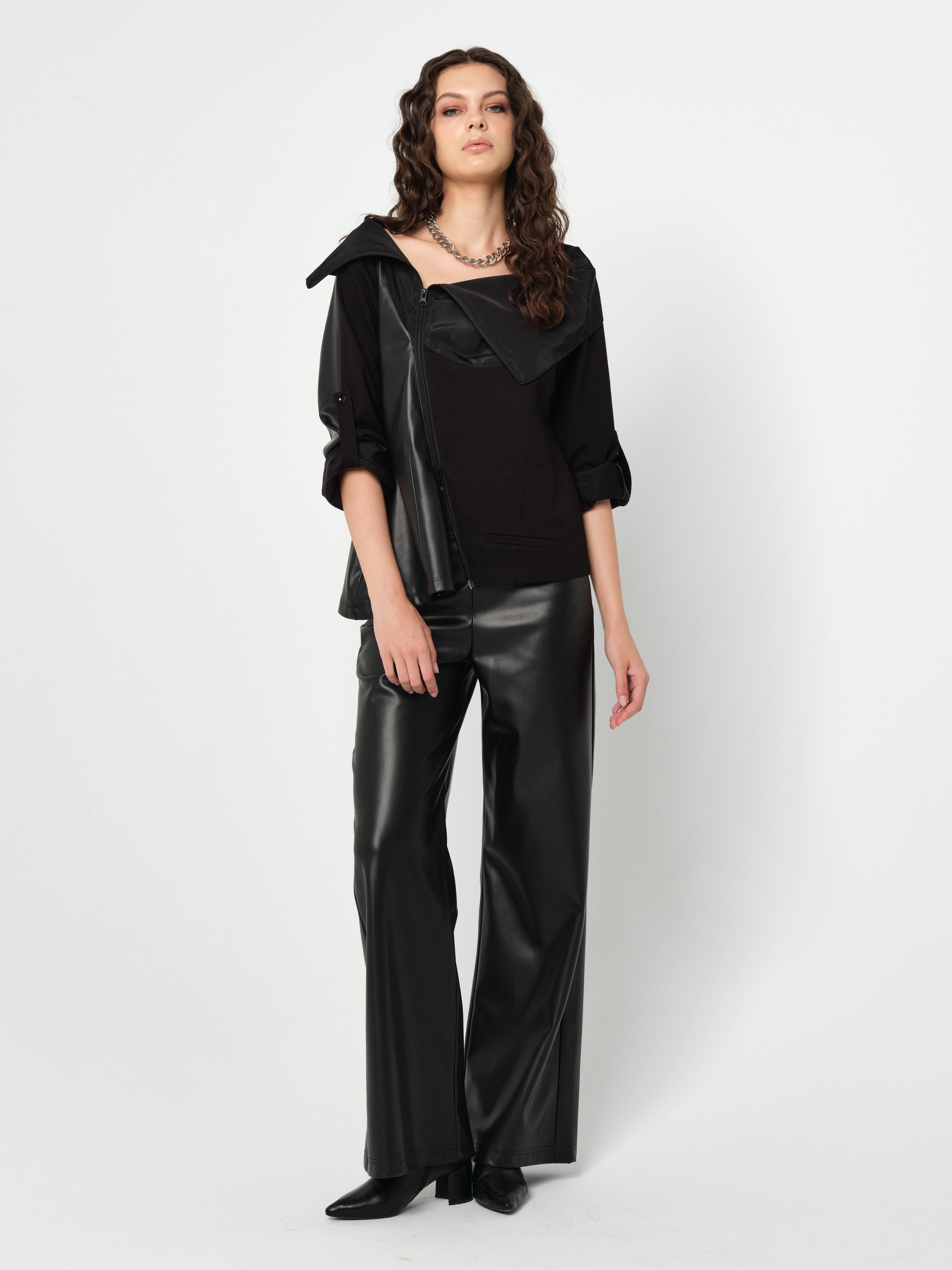 Tasarım,Fermuar ve Deri Detaylı Bluz