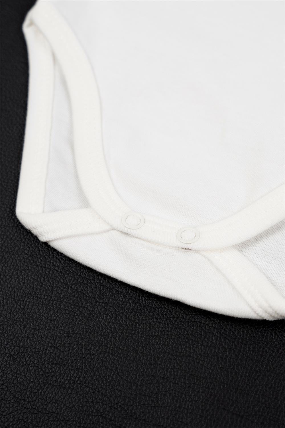 Unisex Bebek Beyaz Her Şey Seninle Güzel Babaanne Baskılı Alttan Çıtçıtlı Zıbın