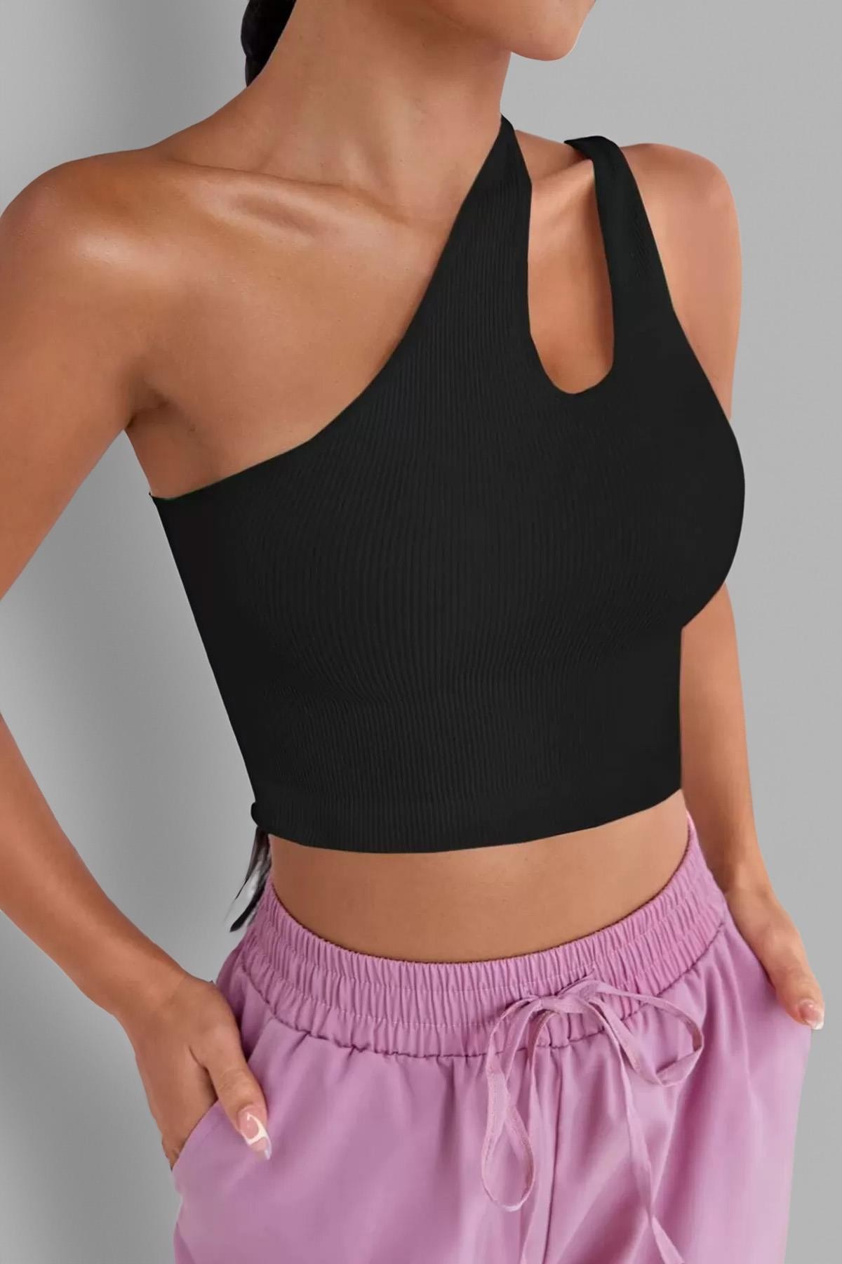 Kadın Siyah Fitted Slim Tek Omuz Cut Out Detaylı Crop