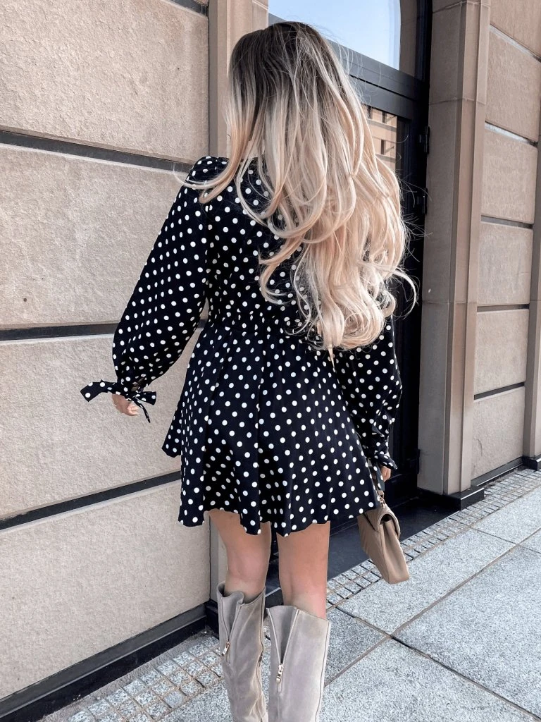 Kadın Uzun Kollu Kruvaze Yaka Puantiyeli Desen Krep Mini Boy Elbise