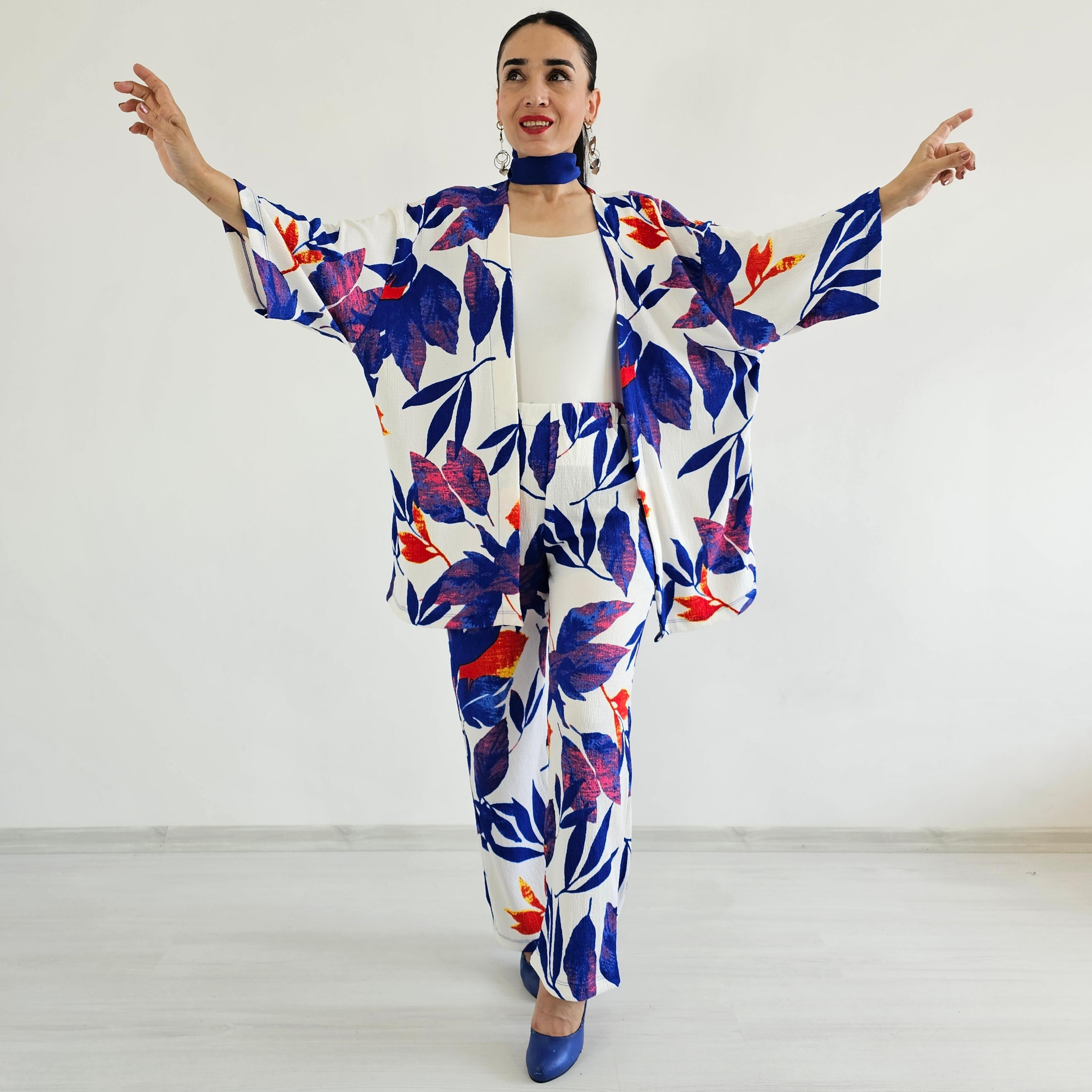 Zulaa Büyük Yaprak Desenli Kimono Takımı - SAKS