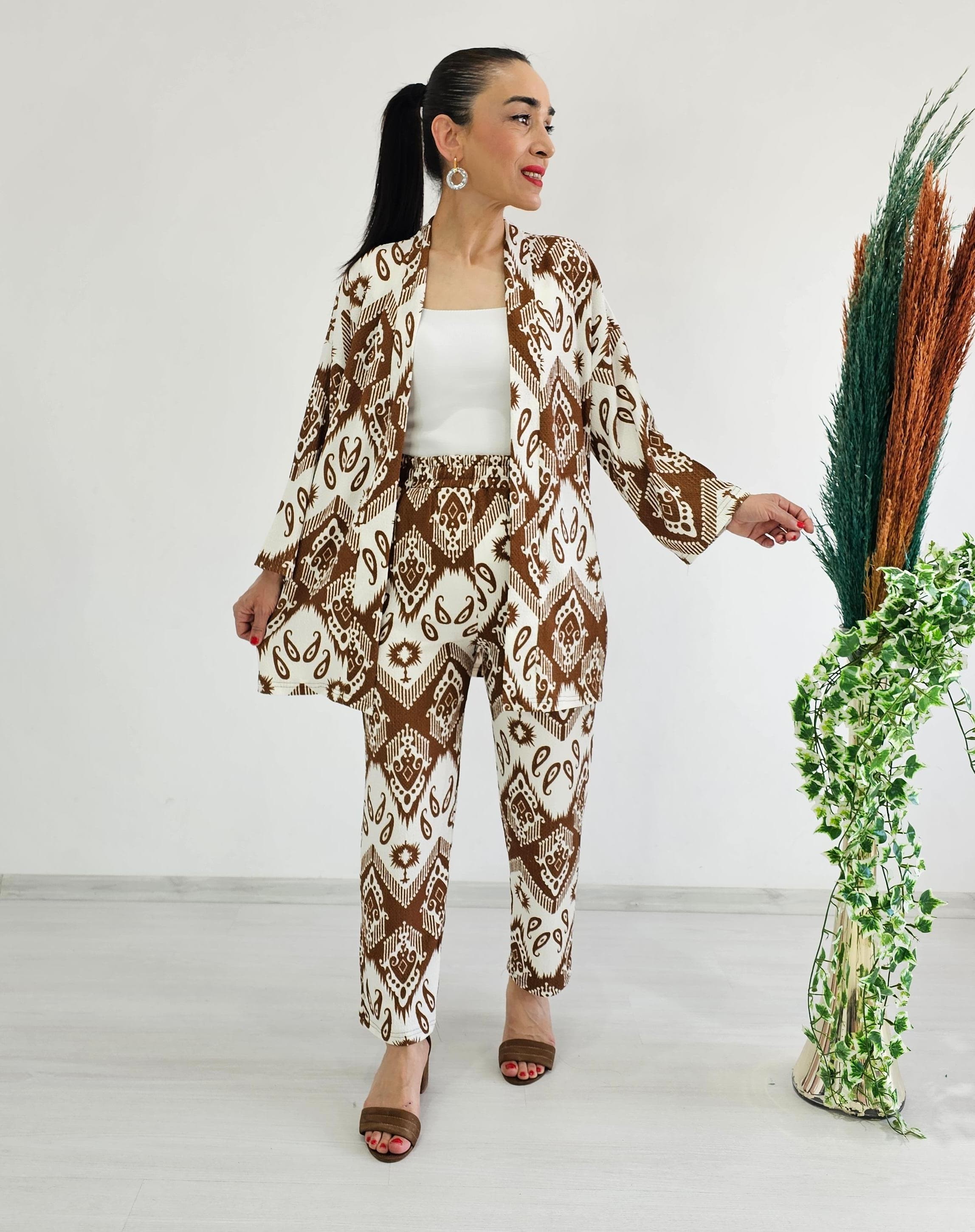 Dar Desenli Kimono Takımı - KAHVERENGİ