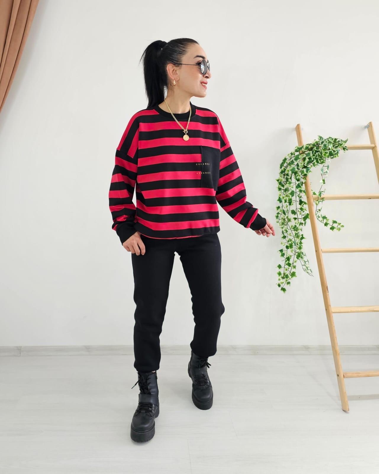 Çizgili Cep Detay Sweatshirt - KIRMIZI