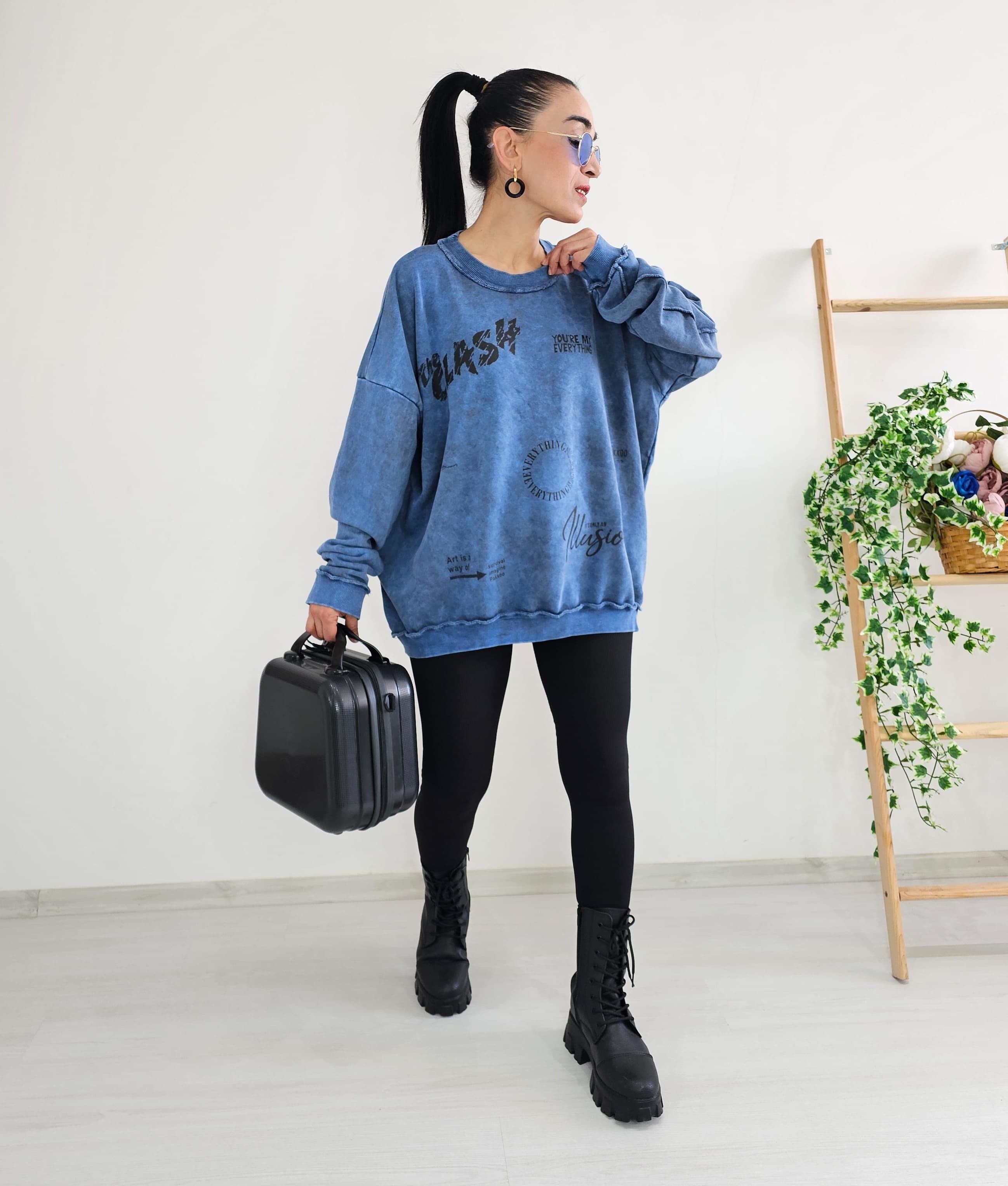 Sıfır Yaka Yıkamalı Oversize Sweatshirt - Mavi