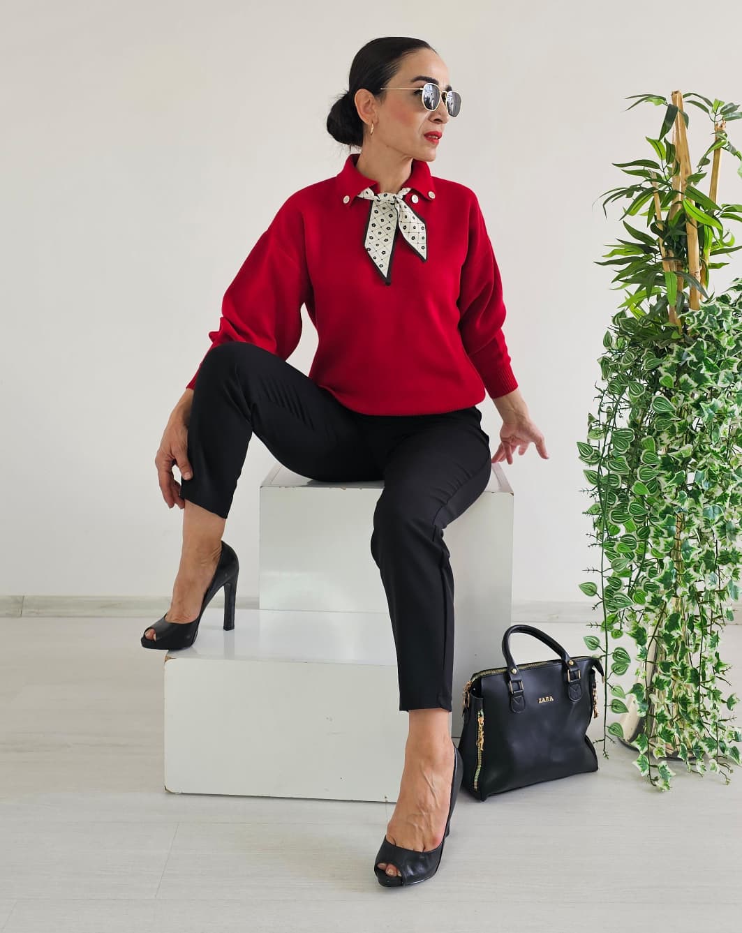 Fularlı Triko Kazak - KIRMIZI