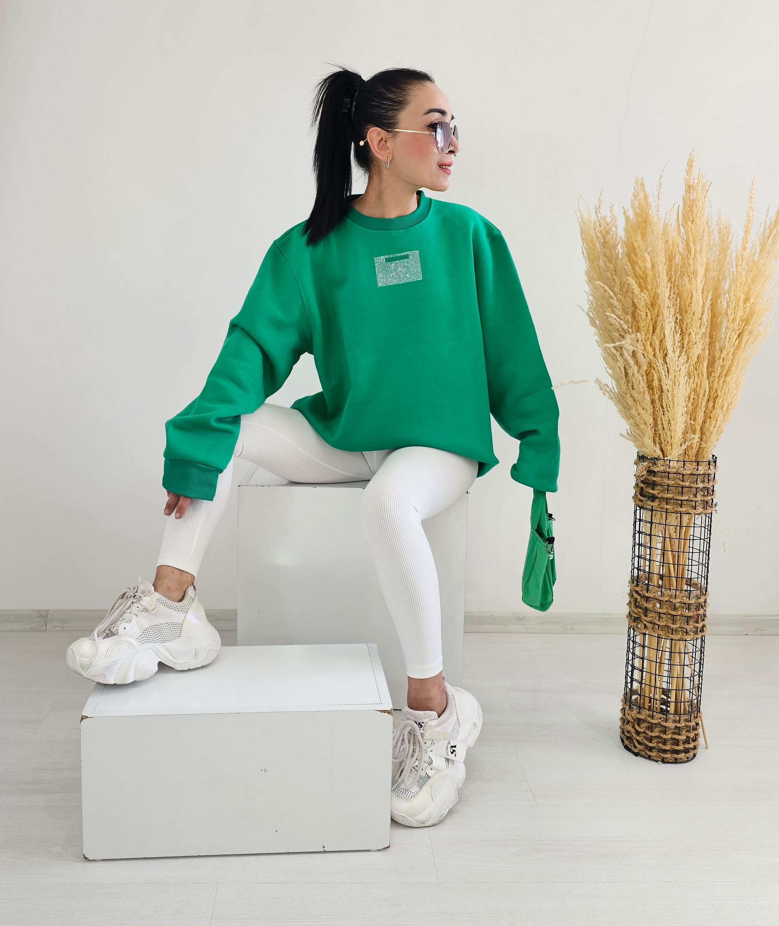 Parıltı Detay 3 İp Sweatshirt