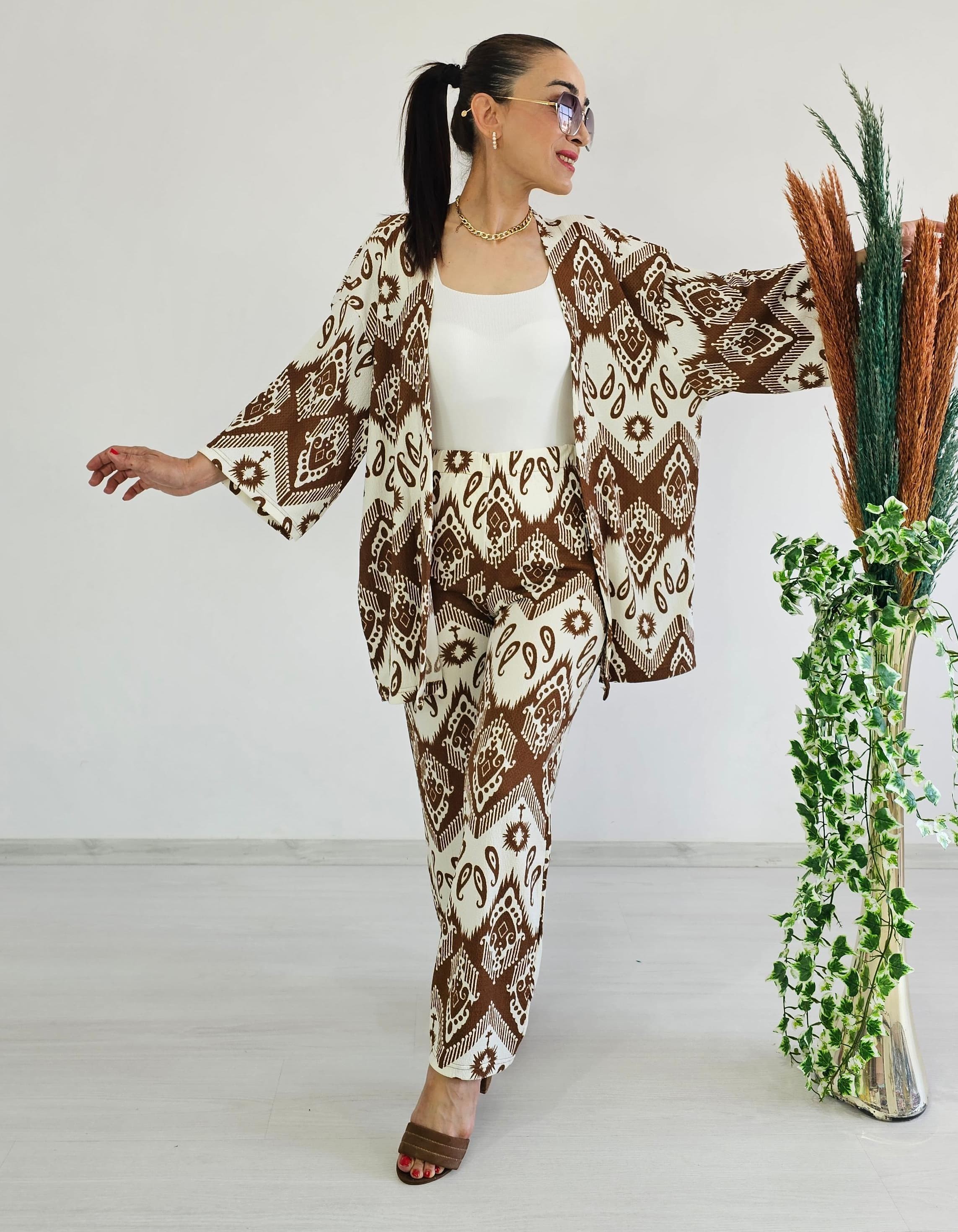 Tam Bel Boru Paça Desenli Kimono Takımı - KAHVERENGİ