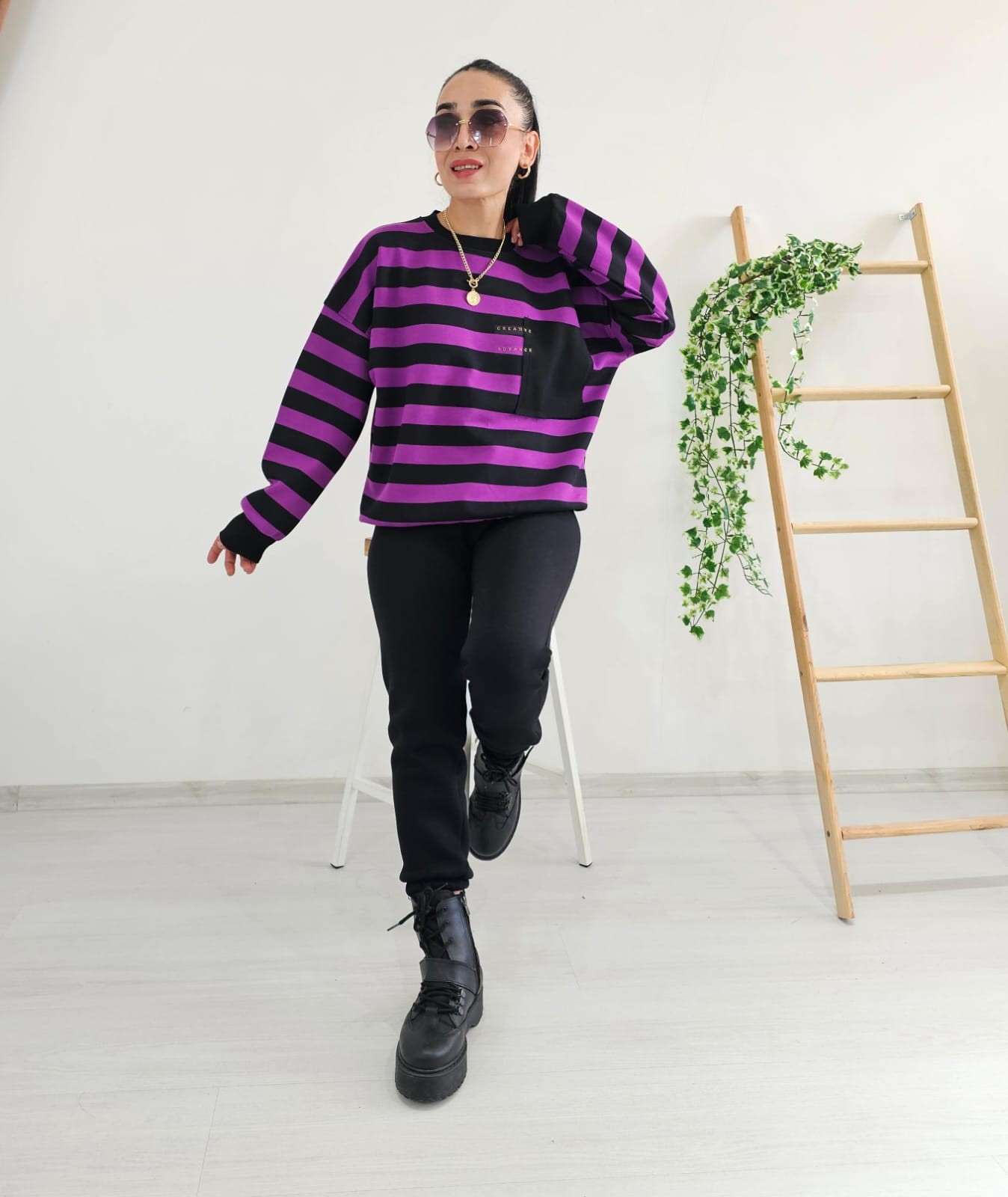 Çizgili Cep Detay Sweatshirt - MOR
