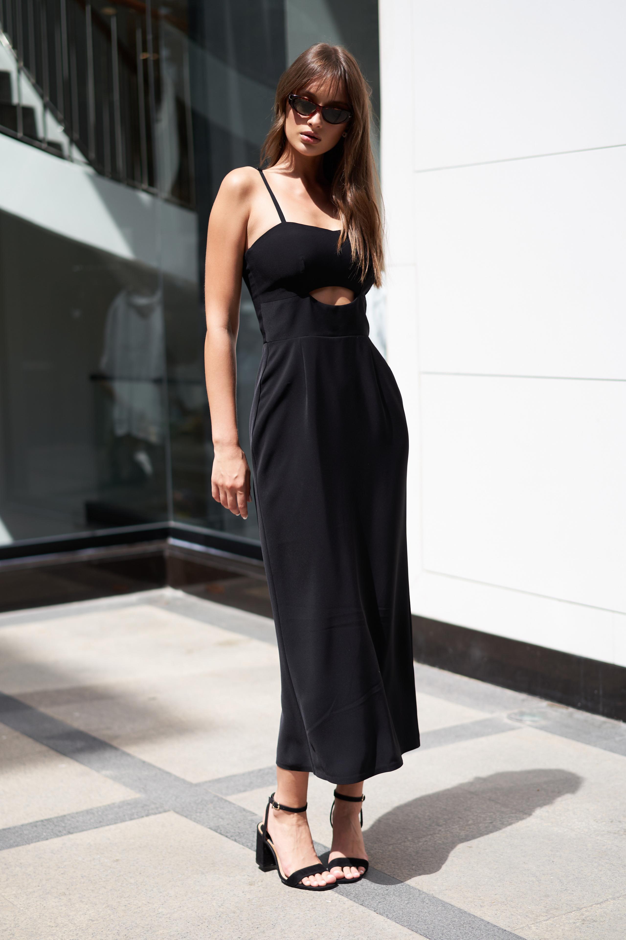 Black Strappy - Midi Elbise