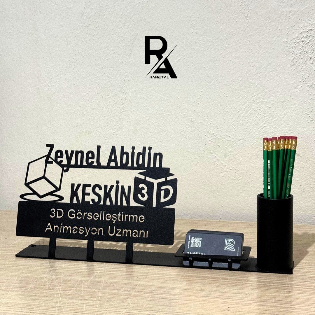Grafiker Masa İsimliği- Kişiye Özel Masaüstü İsimlik Kalemlik Kartlık