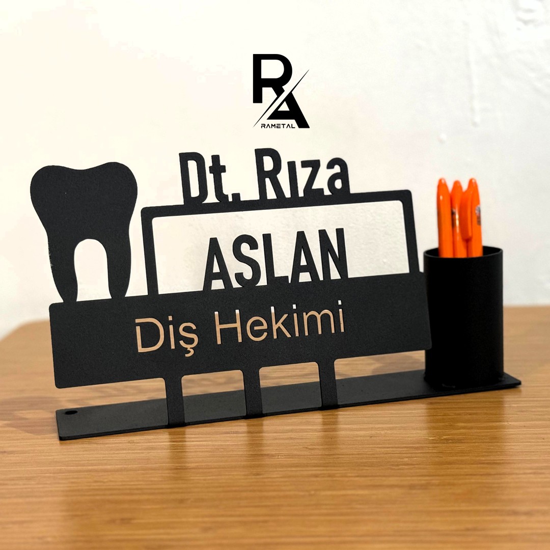 Diş Hekimlerine Özel Masaüstü İsimlik - Kişiye Özel Metal İsimlik