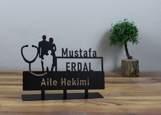 Aile Hekimi İsimlik - Kişiye Özel Metal İsimlik - Aile Hekimi Doktor Masa İsimliği