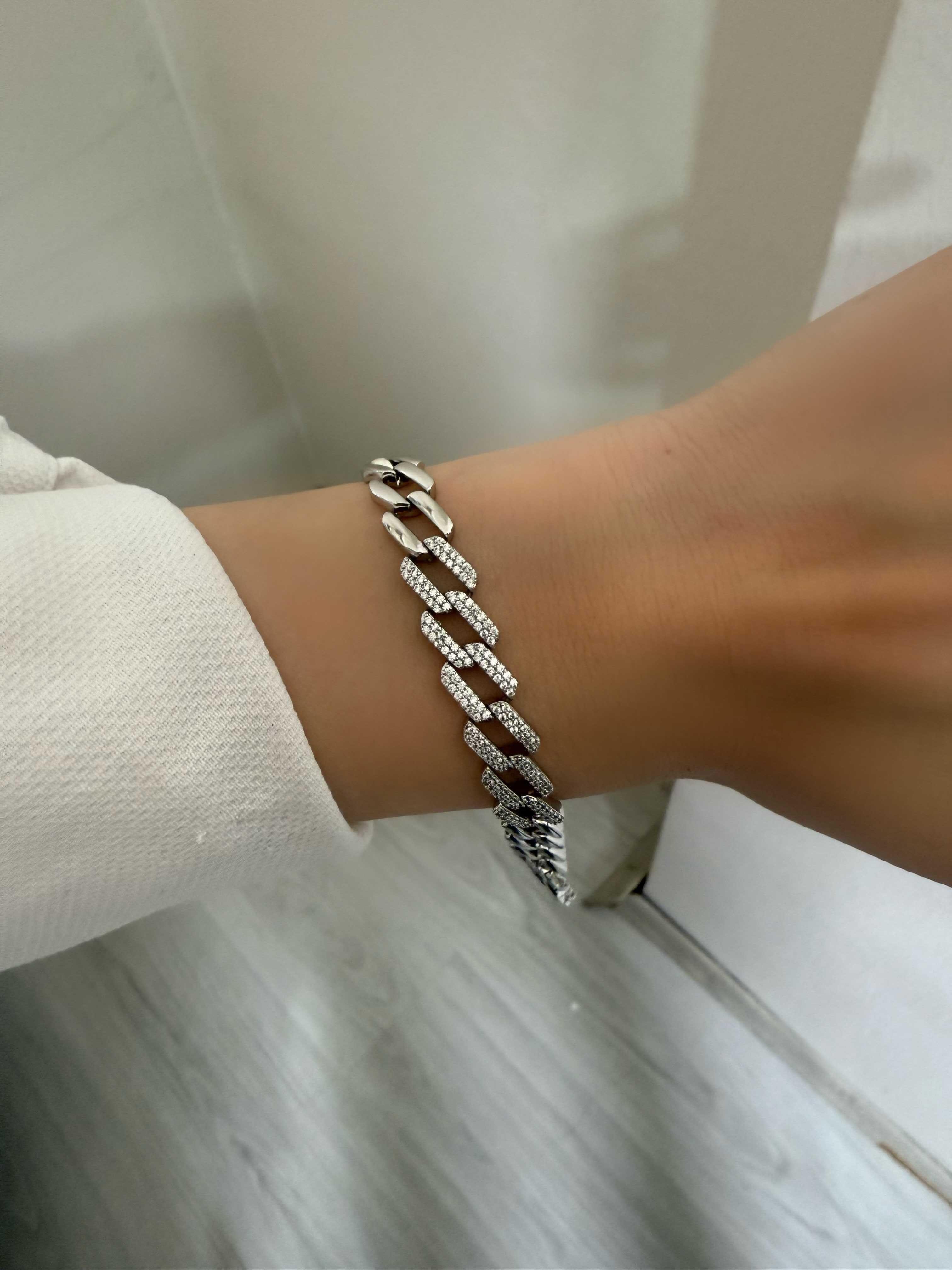 XP HENNP BİLEKLİK (GÜMÜŞ)