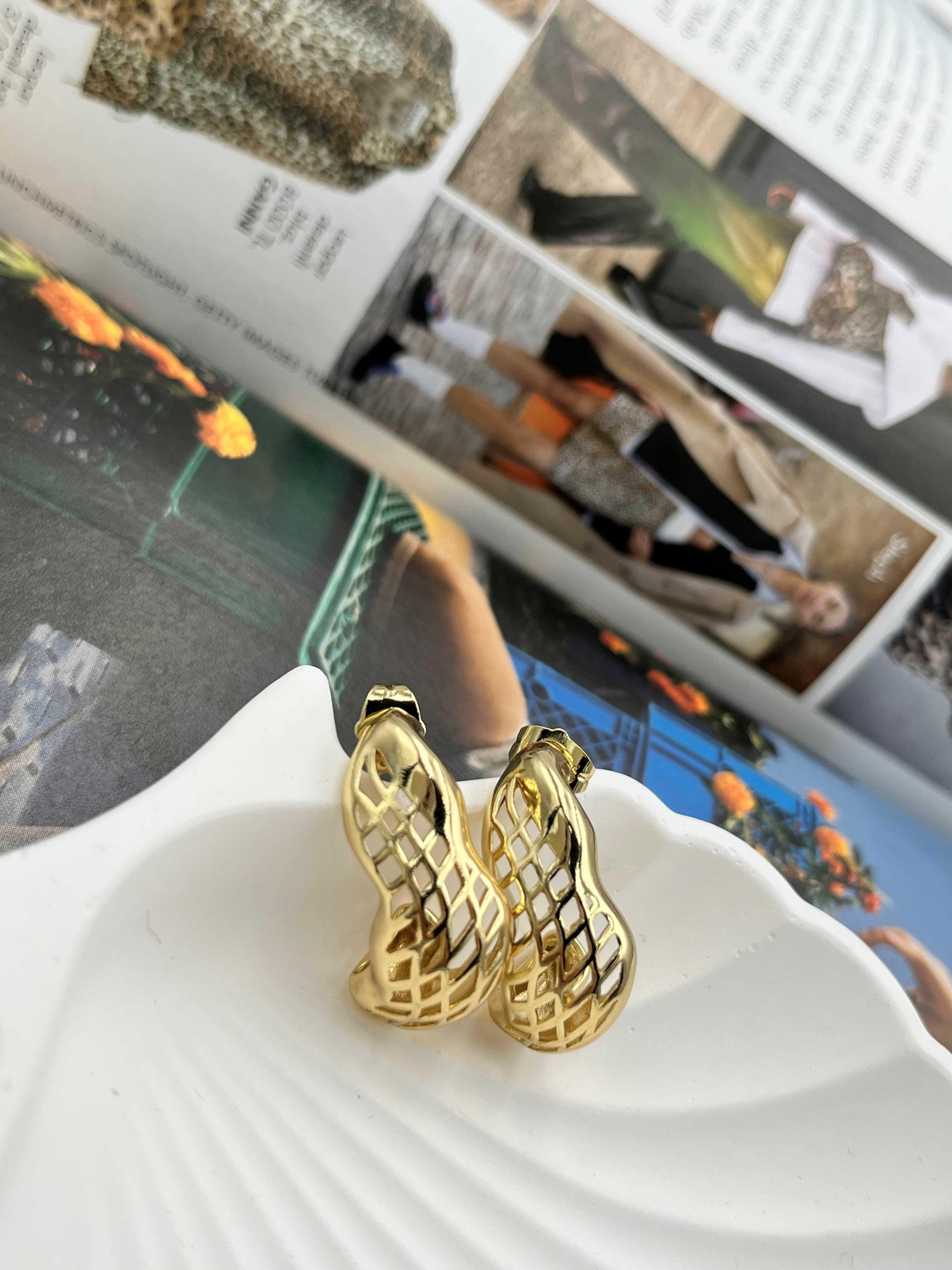 XP DALGALI KÜPE (GOLD)