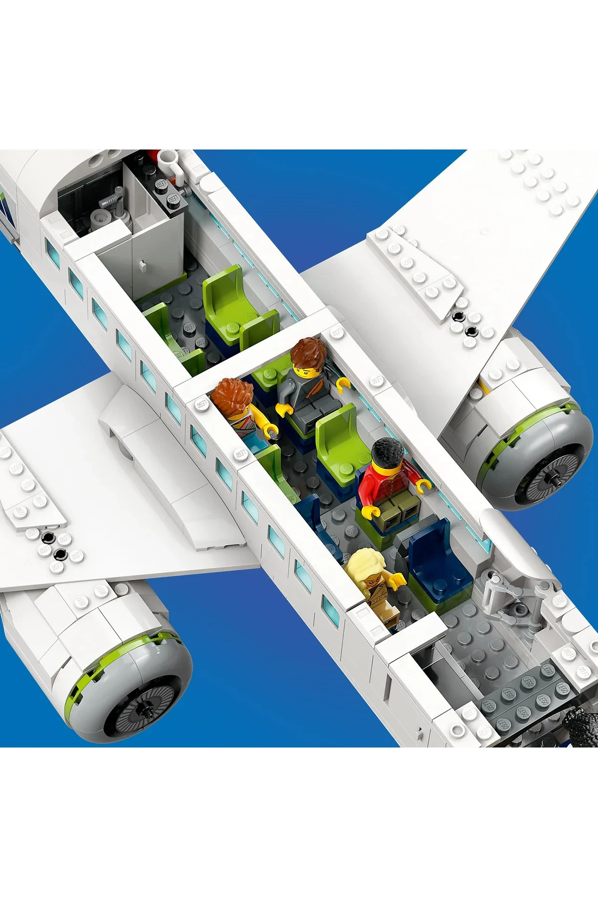 ® City Yolcu Uçağı 60367 - 7+ Yaratıcı Oyuncak Yapım Seti (913Parça)