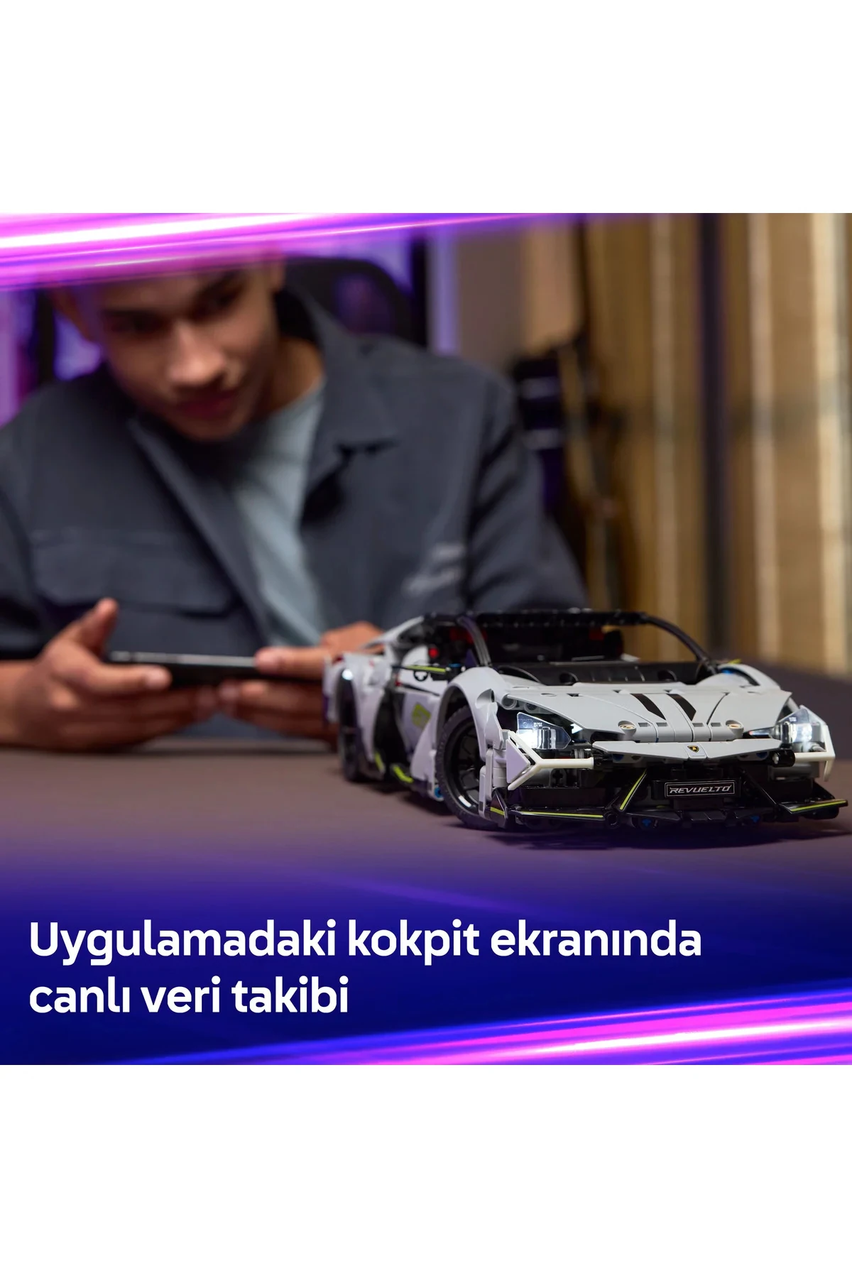 ® Technic Lamborghini Revuelto Süper Spor Araba 42214 - 10+ Çocuklar için Oyuncak Yapım Seti (1135P)