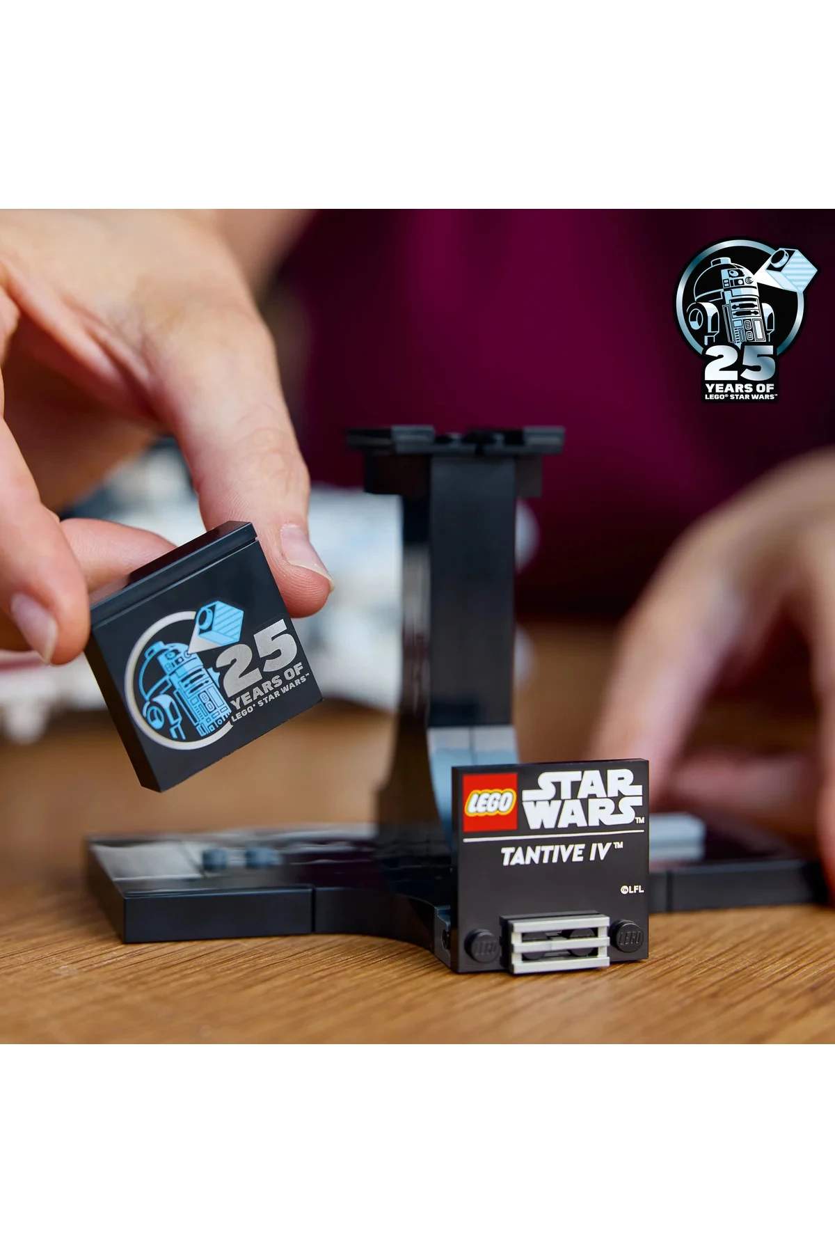 ® Star Wars™ Tantive IV™ 75376 - Yetişkinler için Koleksiyonluk Starship Modeli Yapım Seti (654P)