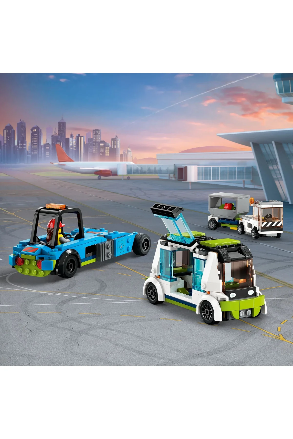 ® City Yolcu Uçağı 60367 - 7+ Yaratıcı Oyuncak Yapım Seti (913Parça)