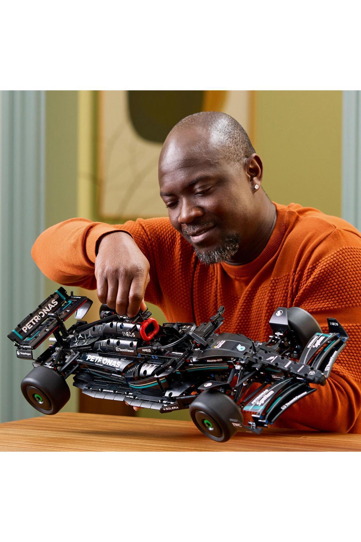 ® Technic Mercedes-AMG F1 W14 EPerformance 42171 - Yetişkinler için Modeli Yapım Seti (1642P)