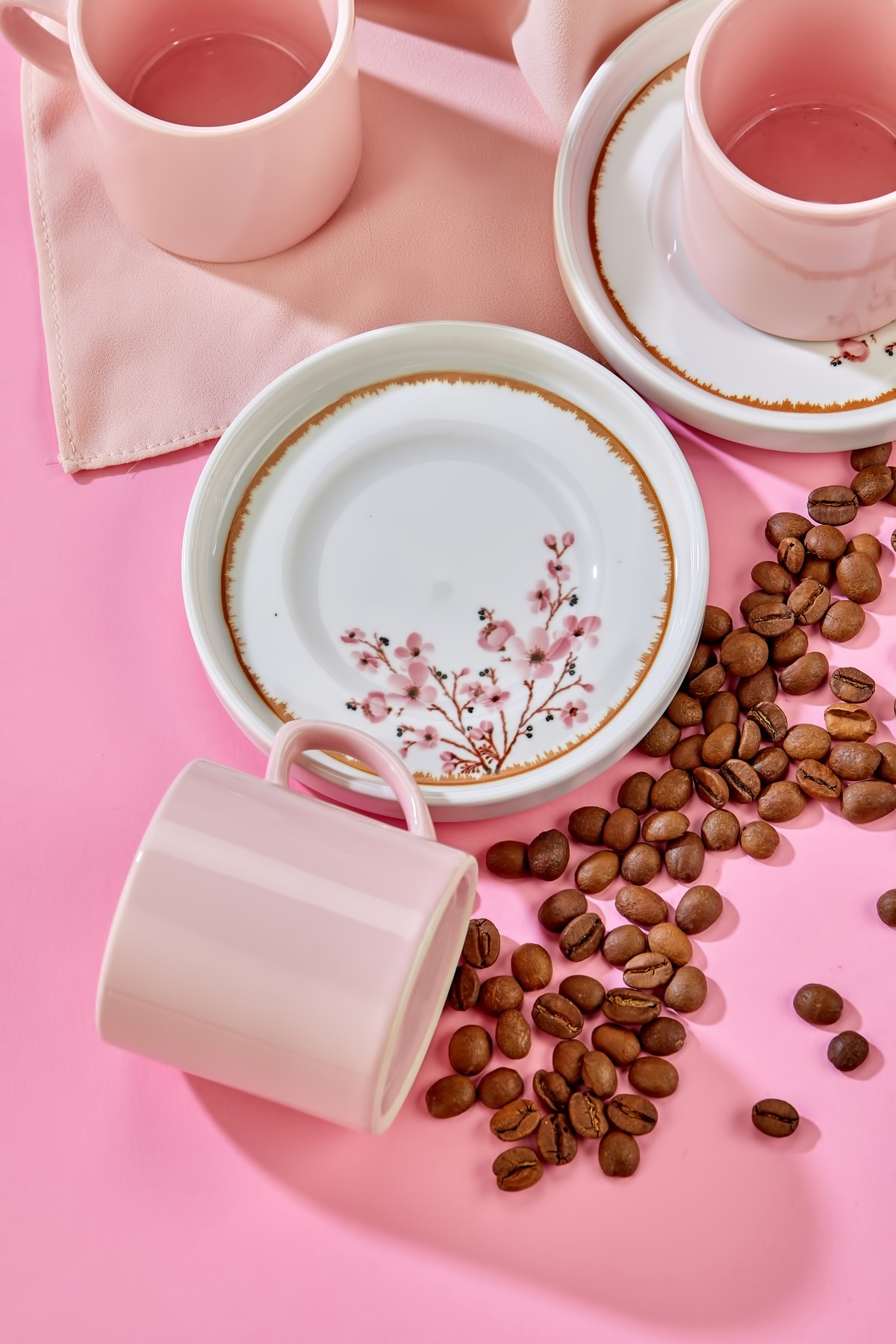 Bond Sakura 12 Parça Lüx Seramik 6 Kişilik Kahve Fincan Takımı Pembe