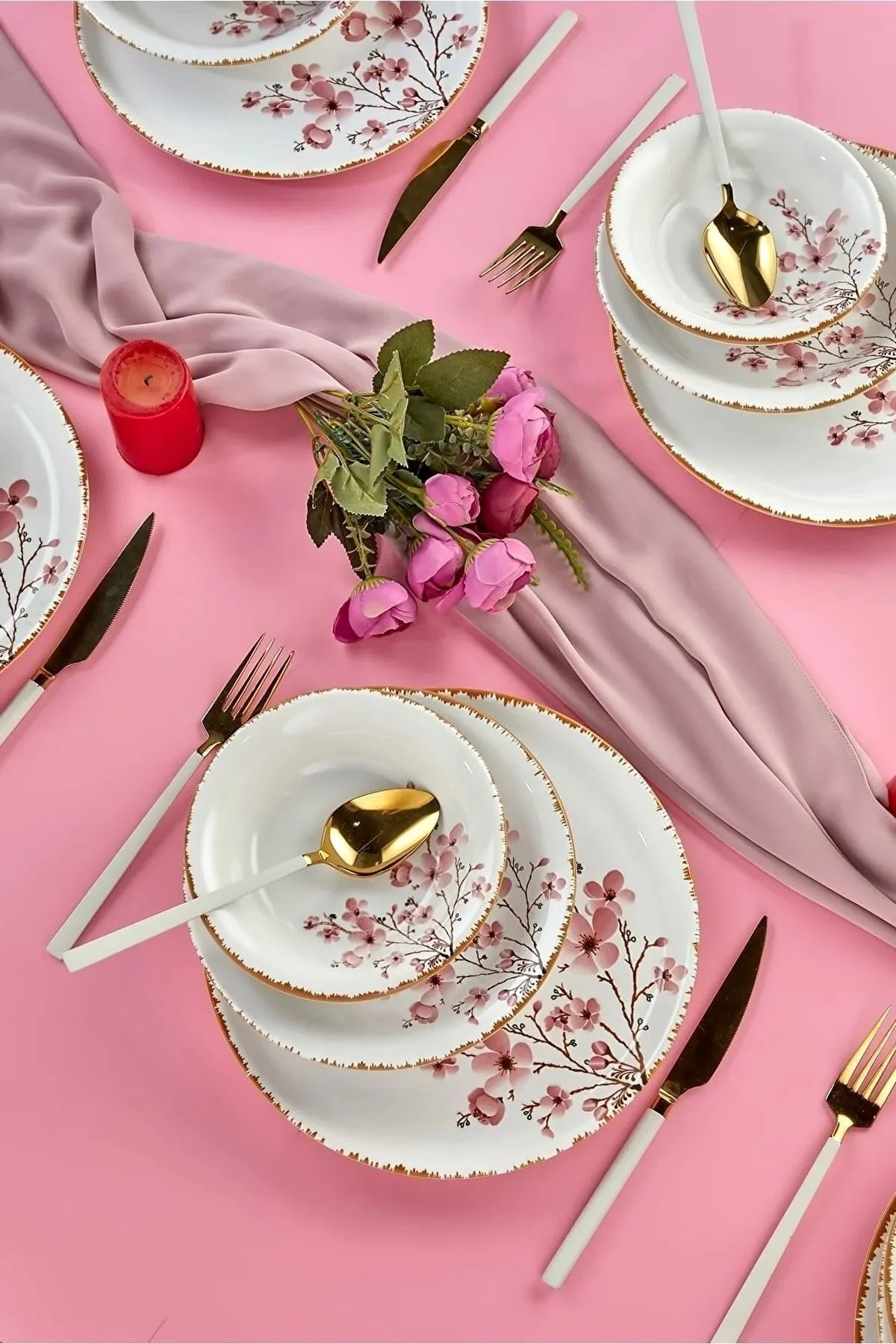 Pembe Sakura 18 Parça 6 Kişilik Yemek Takımı – Zarif Kiraz Çiçeği Deseni ve Pastel Pembe Şıklığı