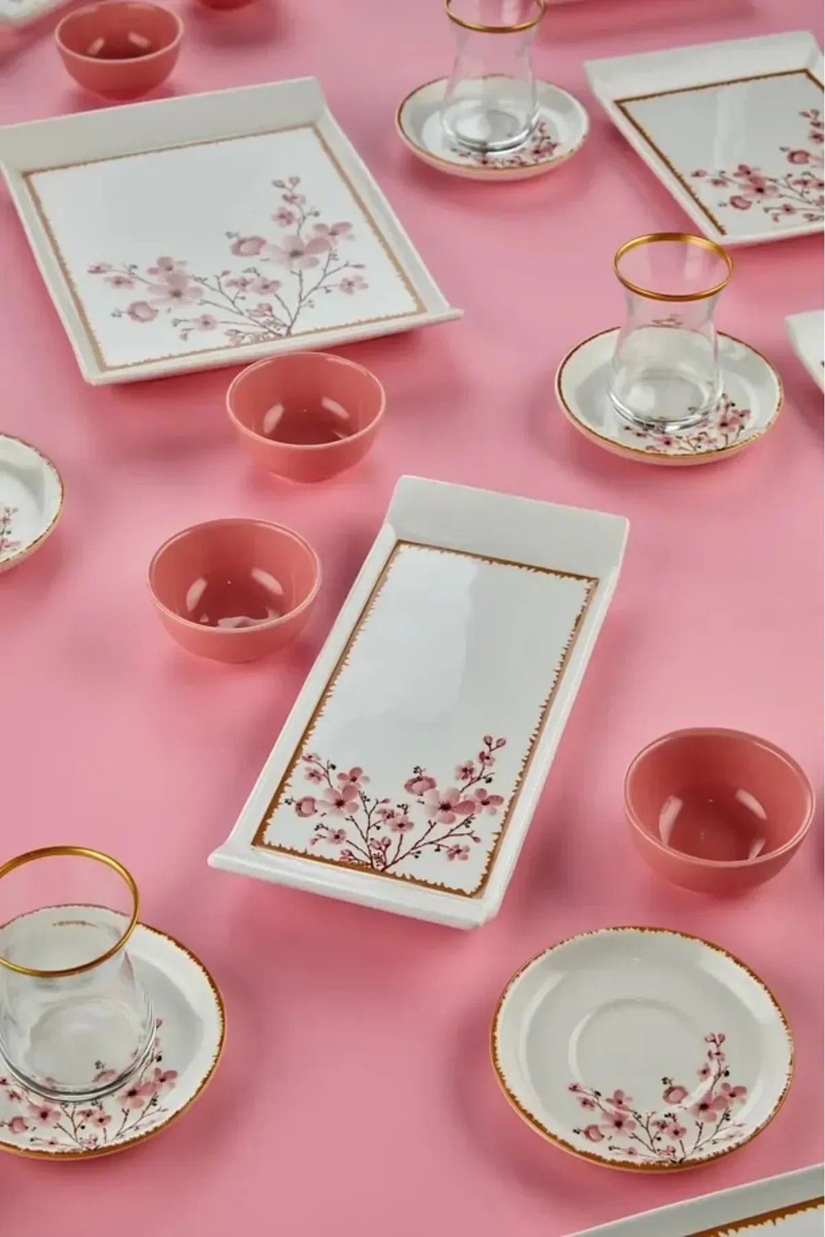 Pembe Sakura Çiçeği 33 Parça 12 Kişilik Kahvaltı Takımı, Sunum Seti