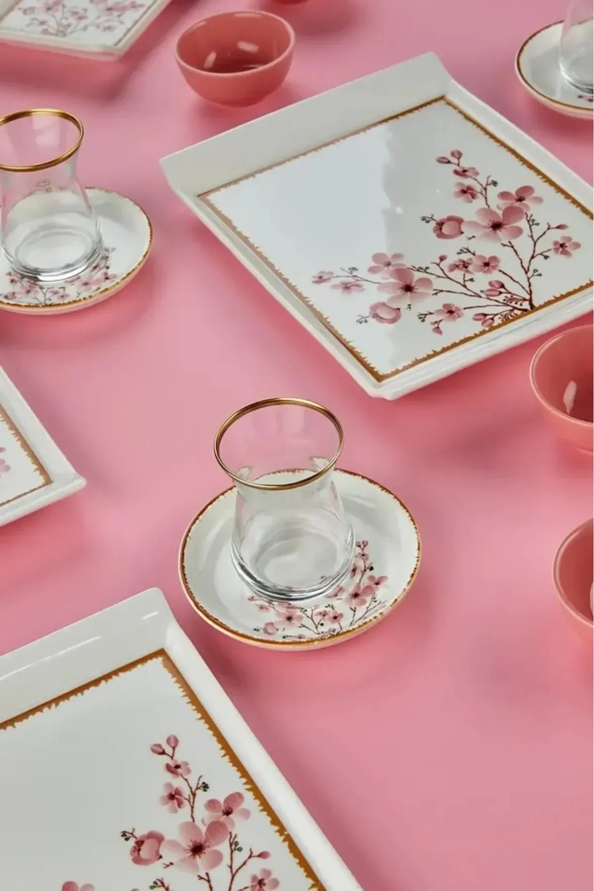 Pembe Sakura Çiçeği 33 Parça 12 Kişilik Kahvaltı Takımı, Sunum Seti