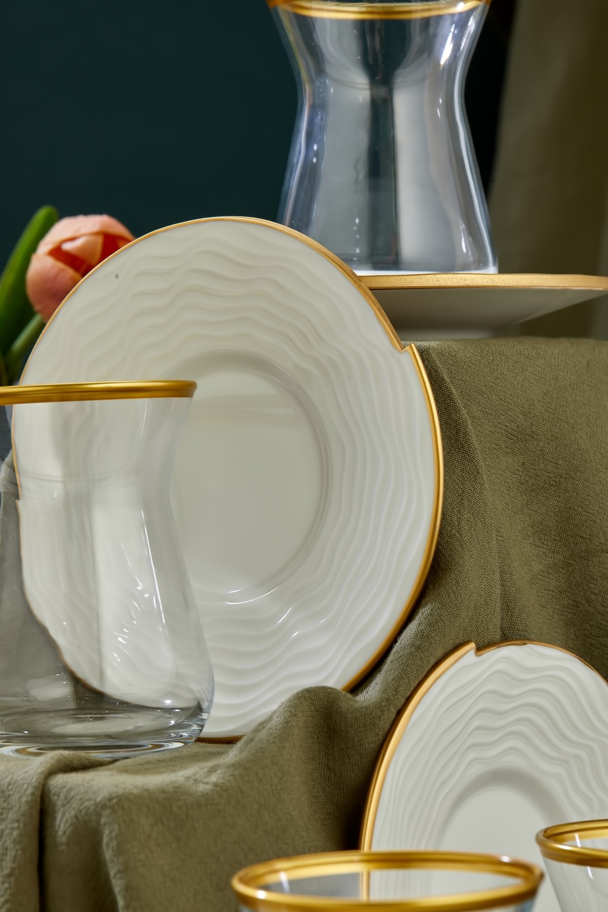 Outlet Porselen Gold Altın Yaldız 12 Parça 6 Kişilik Çay Bardağı Takımı, Çay Seti