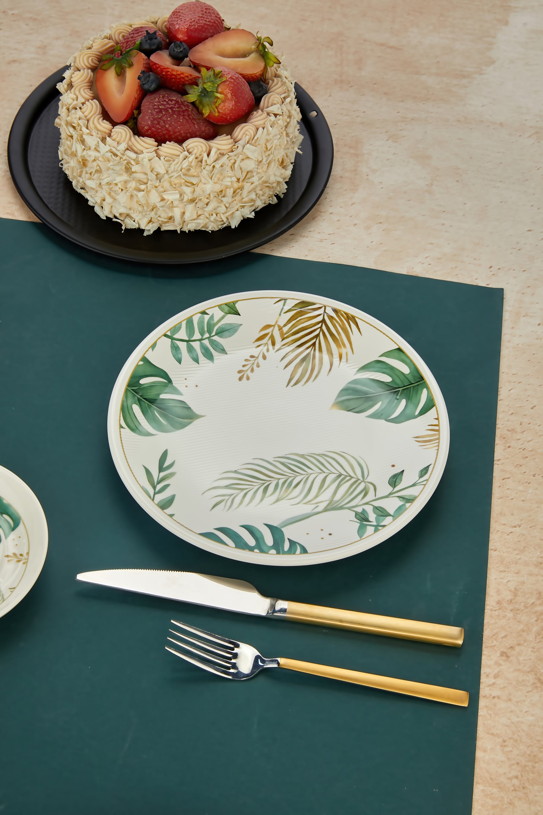 Amazon Serisi Yeşil Yapraklı 18 Parça 6 Kişilik Pasta Seti, Pasta Takımı