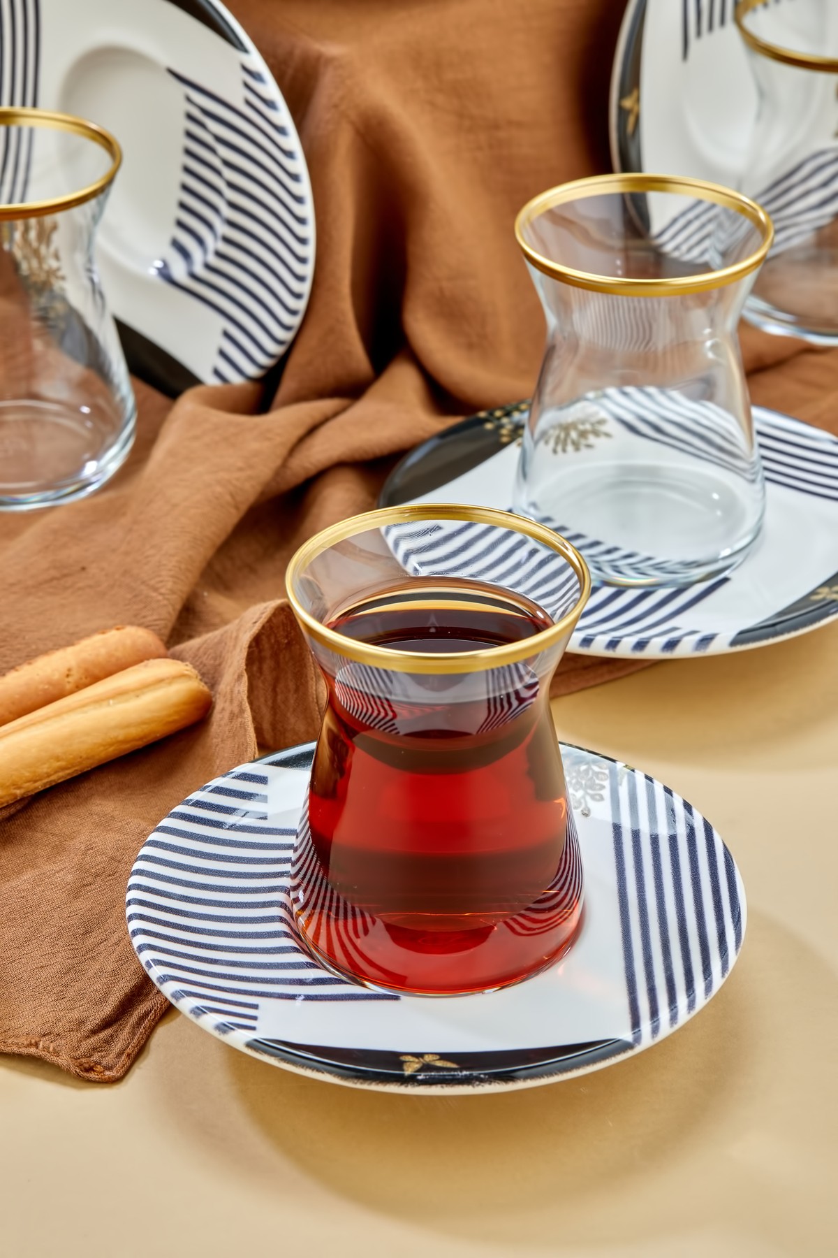 Rêve de Papillon 12 Parça Gold Çay Bardağı Takımı, Seti