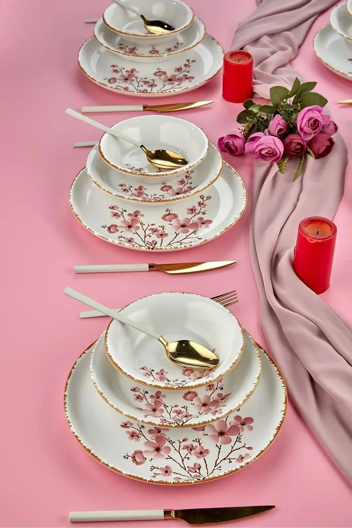 Pembe Sakura 18 Parça 6 Kişilik Yemek Takımı – Zarif Kiraz Çiçeği Deseni ve Pastel Pembe Şıklığı