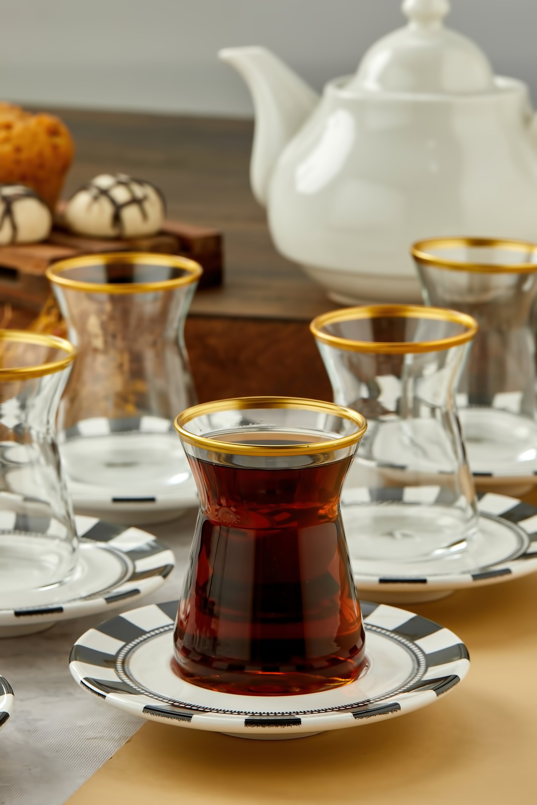 Karaca Model Gold Dekorlu 12 Parça 6 Kişilik Çay Bardağı Ve Tabağı, Çay Takımı, Çay Seti