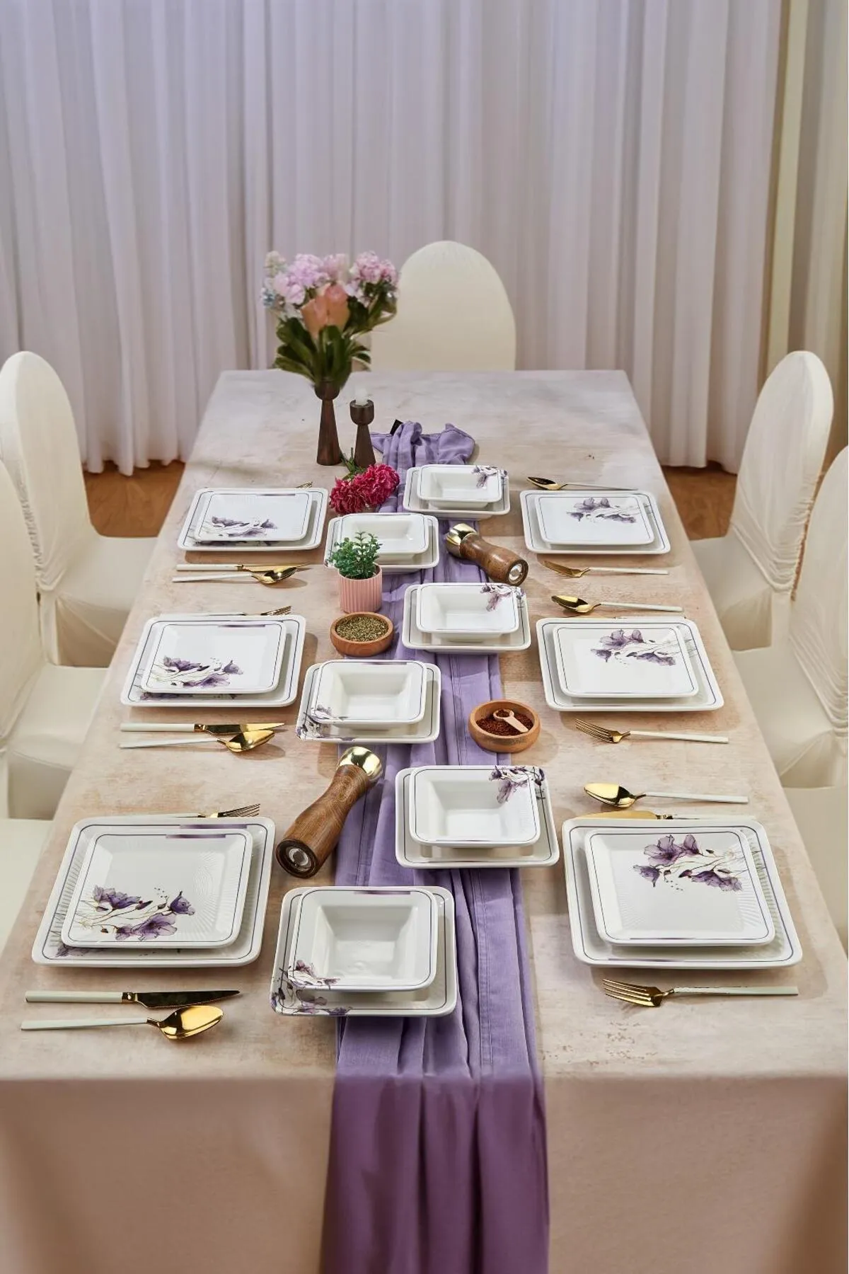 Lotus Lila 24 Parça 6 Kişilik Yemek Takımı – Zarif Lotus Deseni ve Lilanın Sakin Şıklığıyla Sofralarınıza Estetik Dokunuş