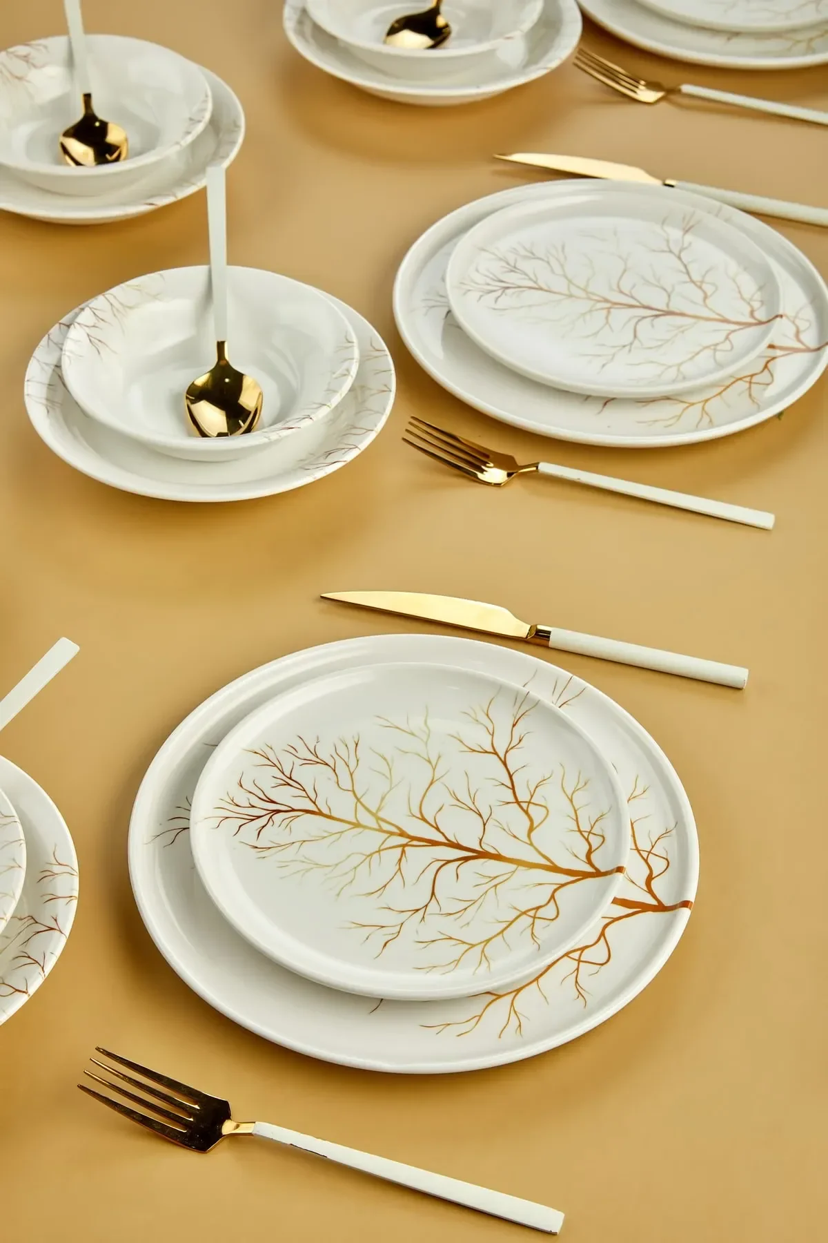 Hayat Ağacı 24 Parça 6 Kişilik Yemek Takımı – Bereket, Zarafet ve Anlamı Sofranıza Taşıyan Özel Tasarım