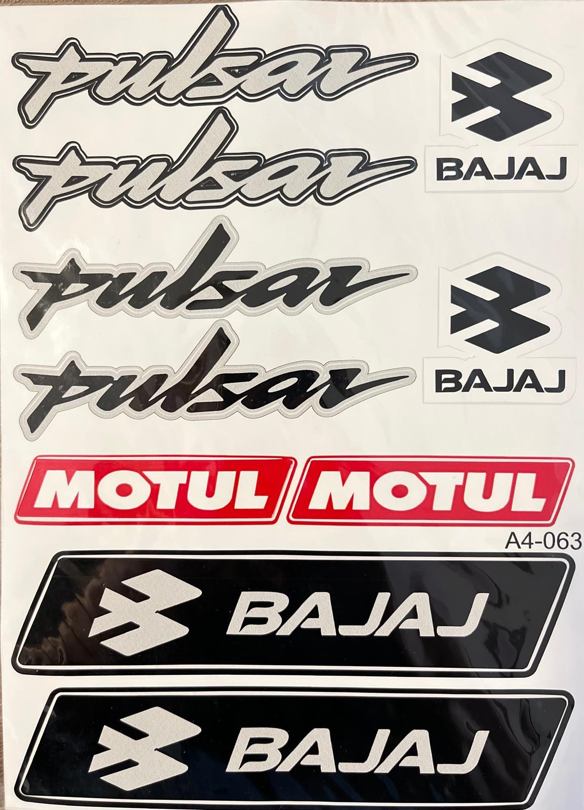 A4 Motosiklet Stickerları – Kendinden Yapışkanlı Dekoratif Etiket Seti