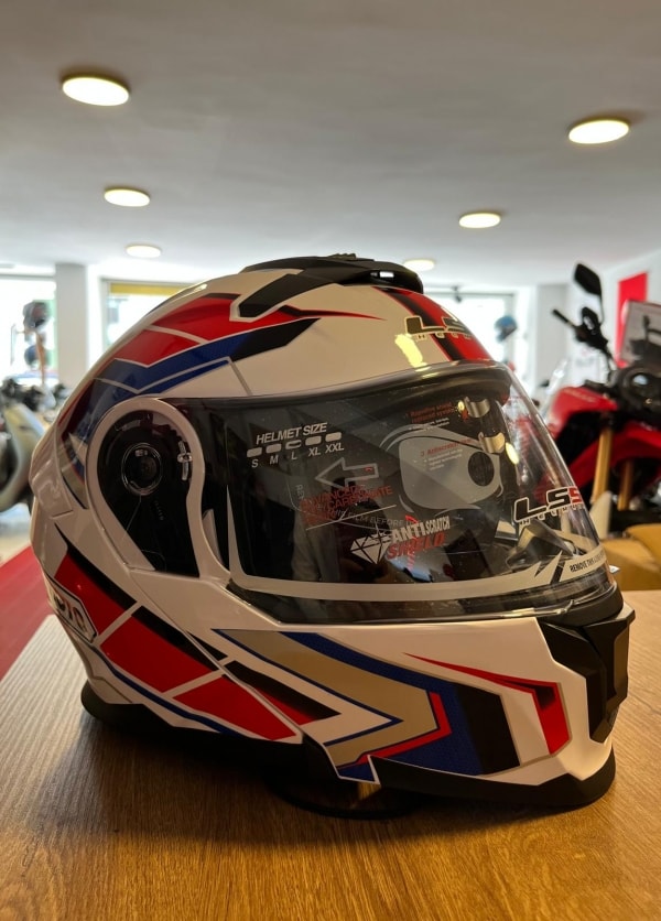LS5 Çene Açılır Kask Beyaz