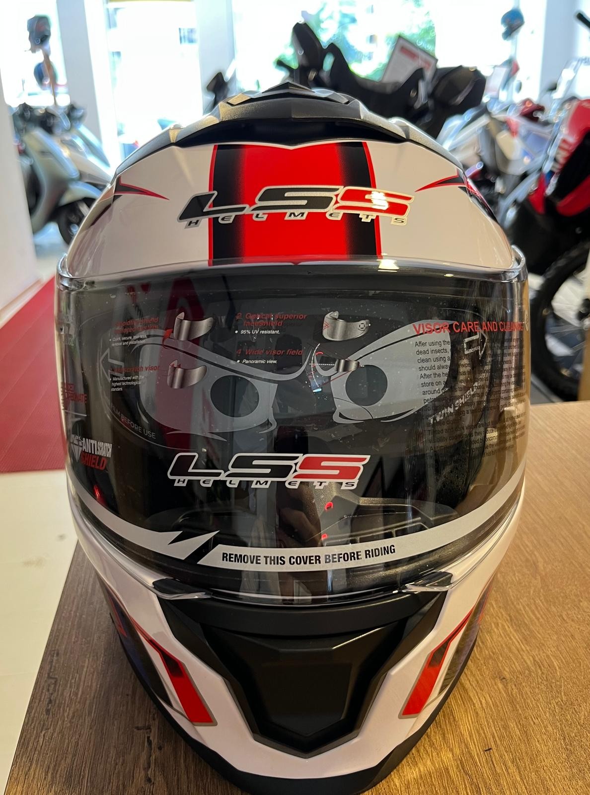 LS5 Çene Açılır Motosiklet Kaskı