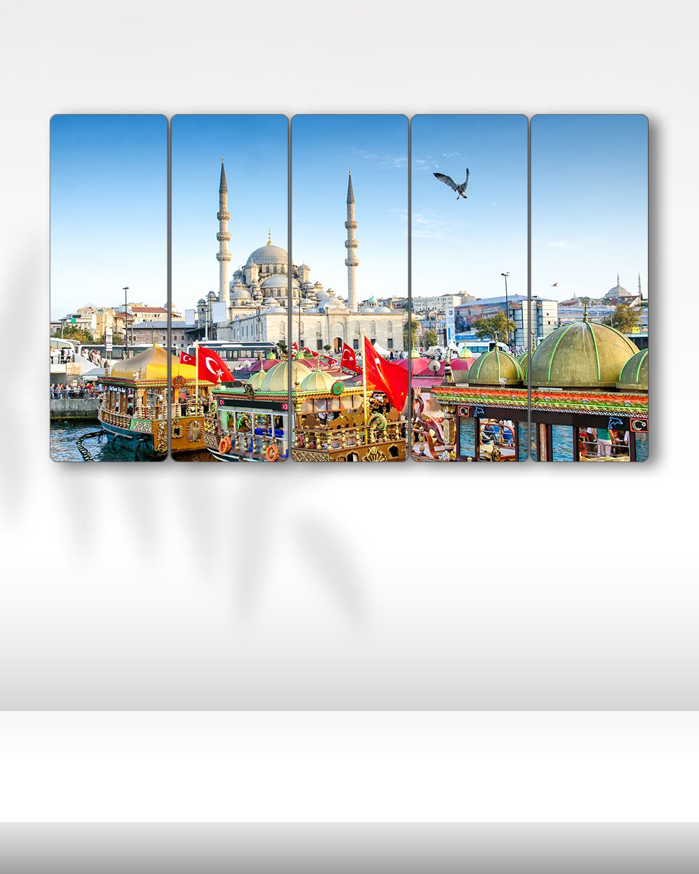 Yeni Camii, Balıkçı Tekneleri, İstanbul - 5 Parçalı Tablo