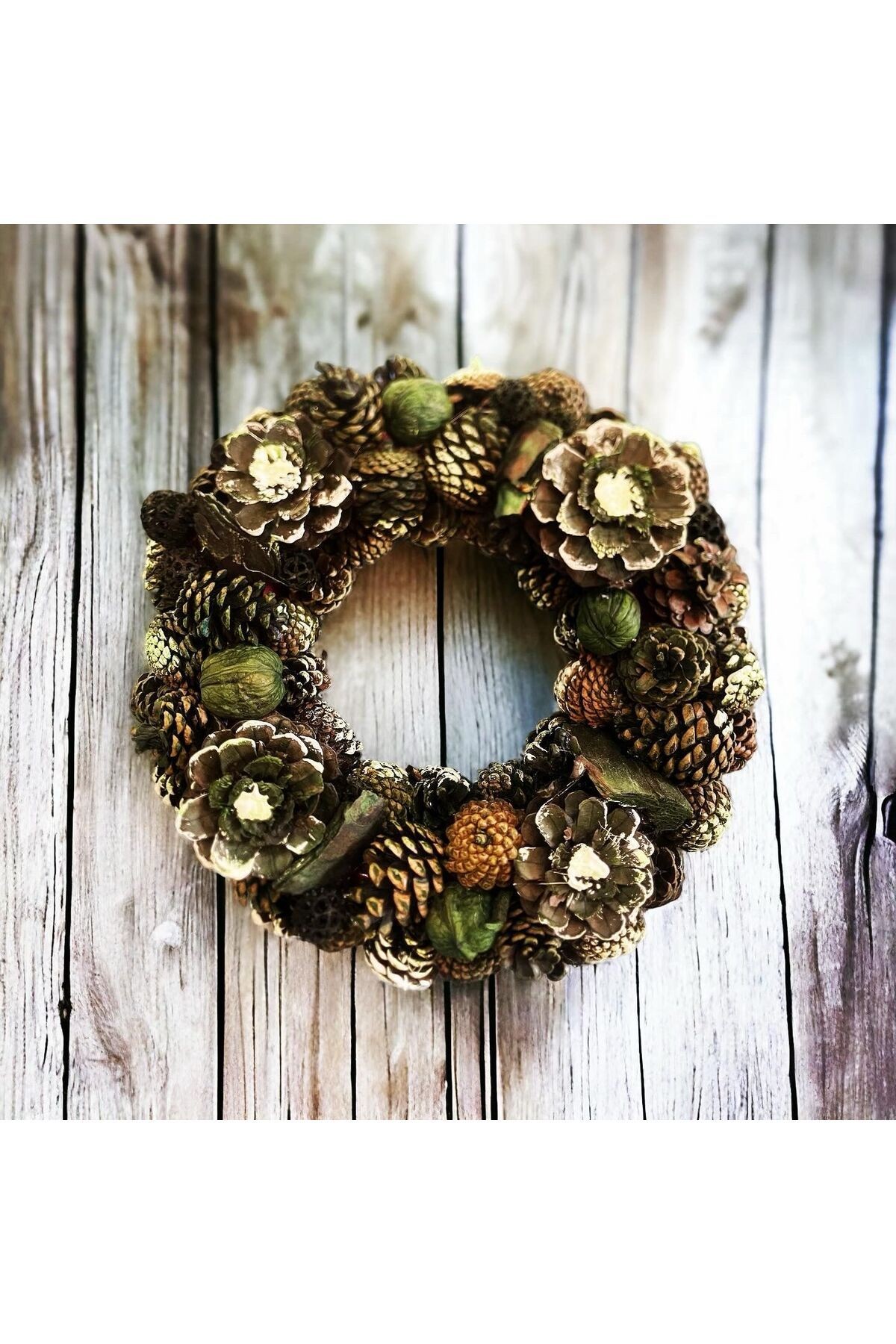 Door Ornament 30cm Green Walnut Wreath - New Year Christmas Party Entertainment Hobby Handmade Natural