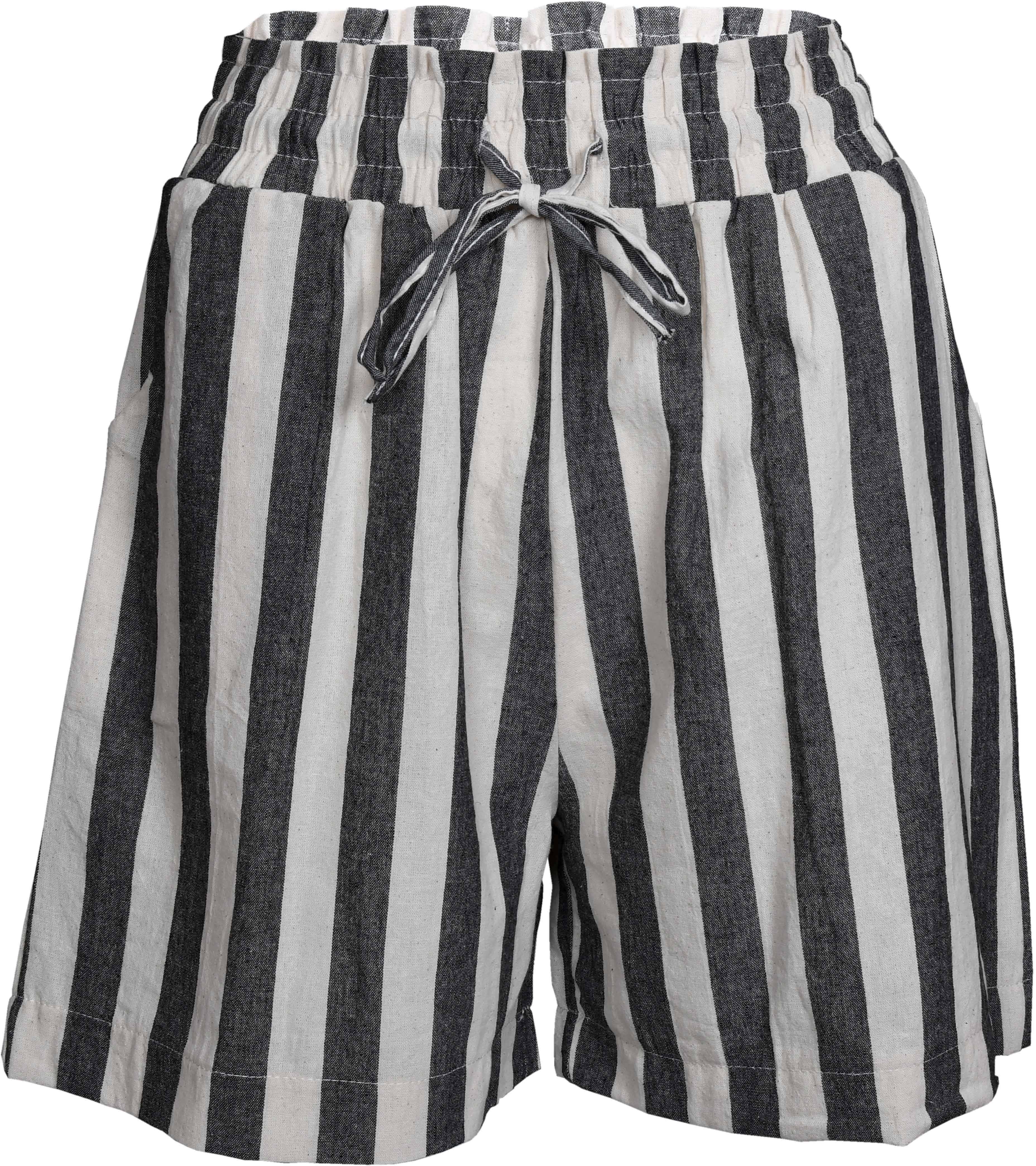 RM-040 Woman Black & White Cotton Short