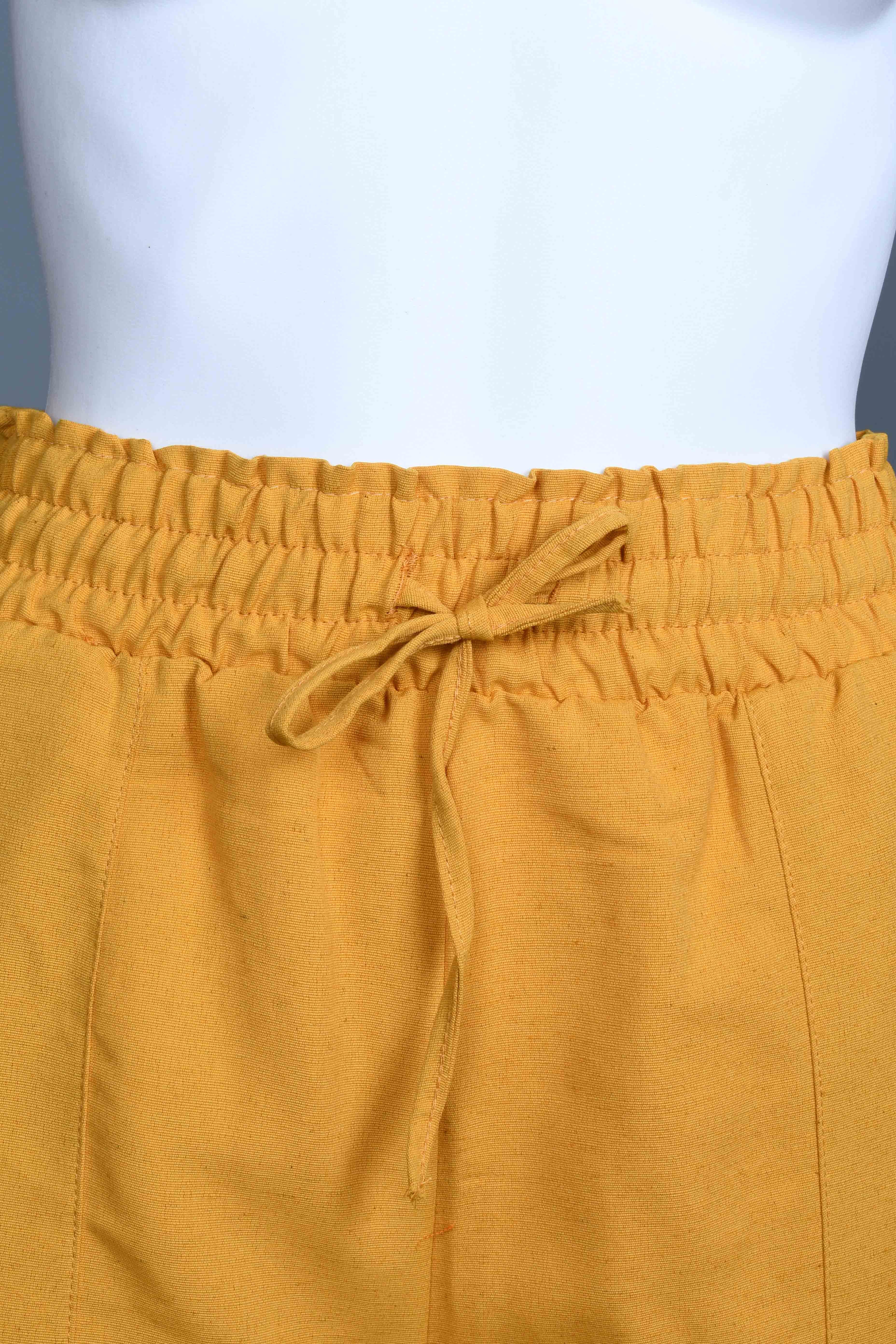 RM-038 Woman Camel Cotton Short
