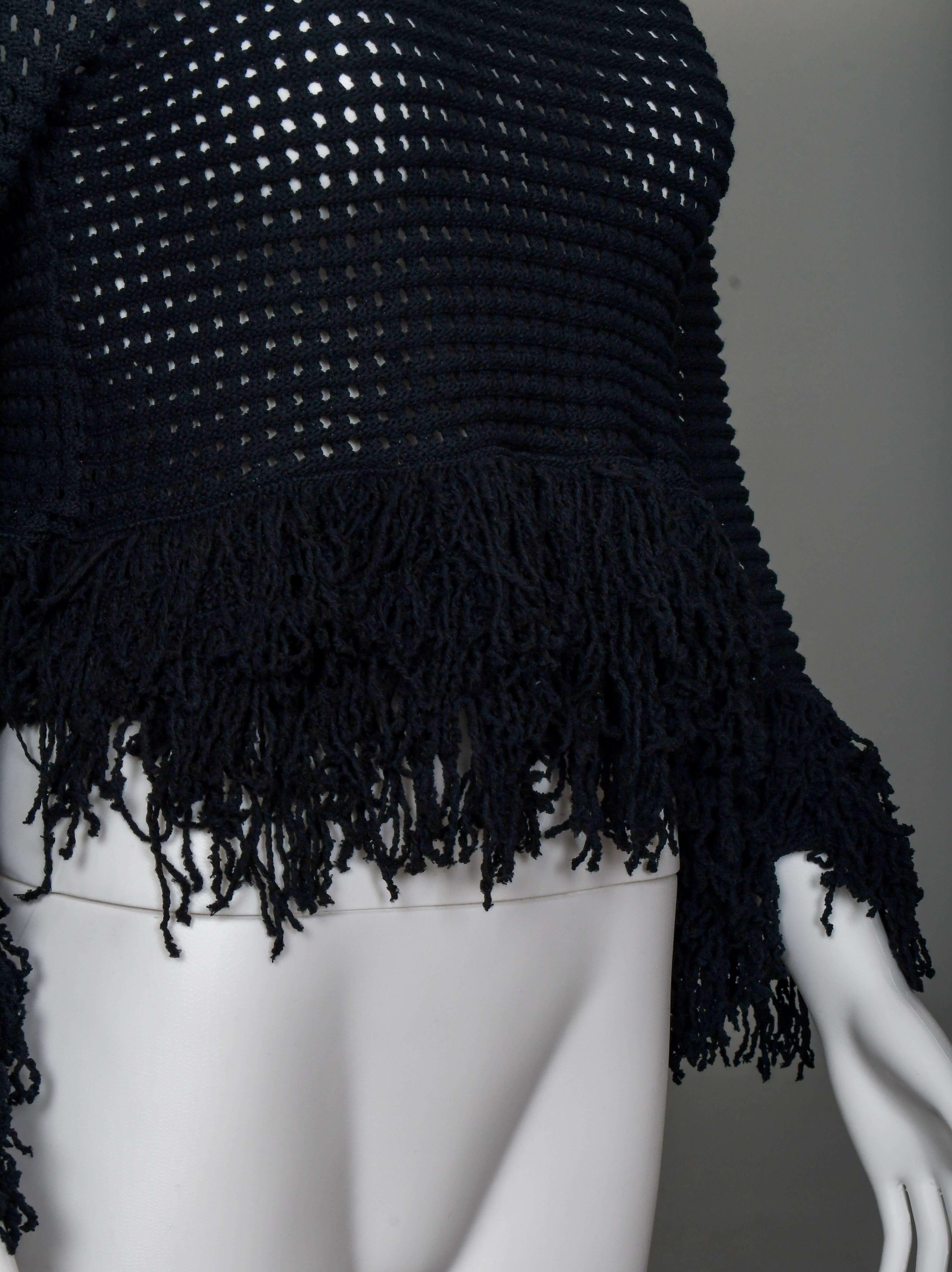 RM-019 Woman Black Knit Blouse